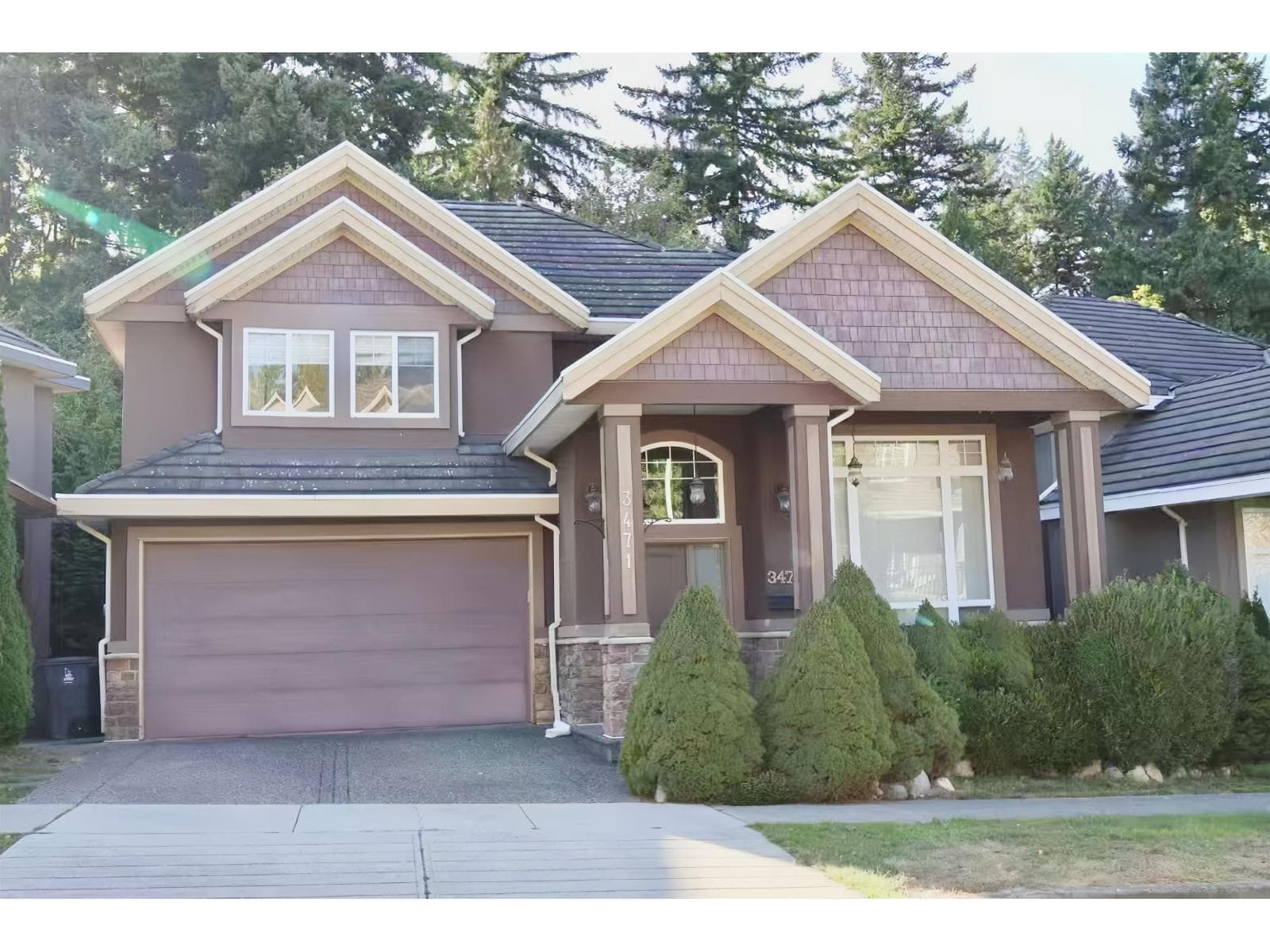3471 147a Street, Surrey: photo 1 of 18