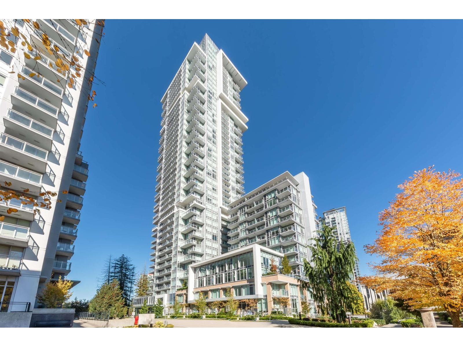 3305 13350 Central Avenue, Surrey: photo 1 of 30