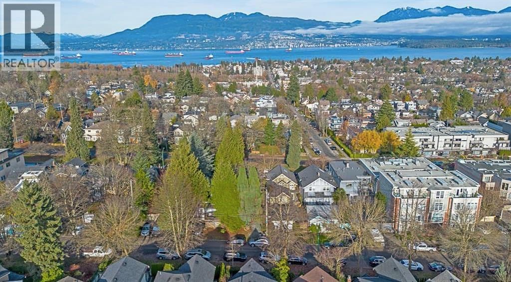 3694 W 16th Avenue, Vancouver: photo 1 of 16