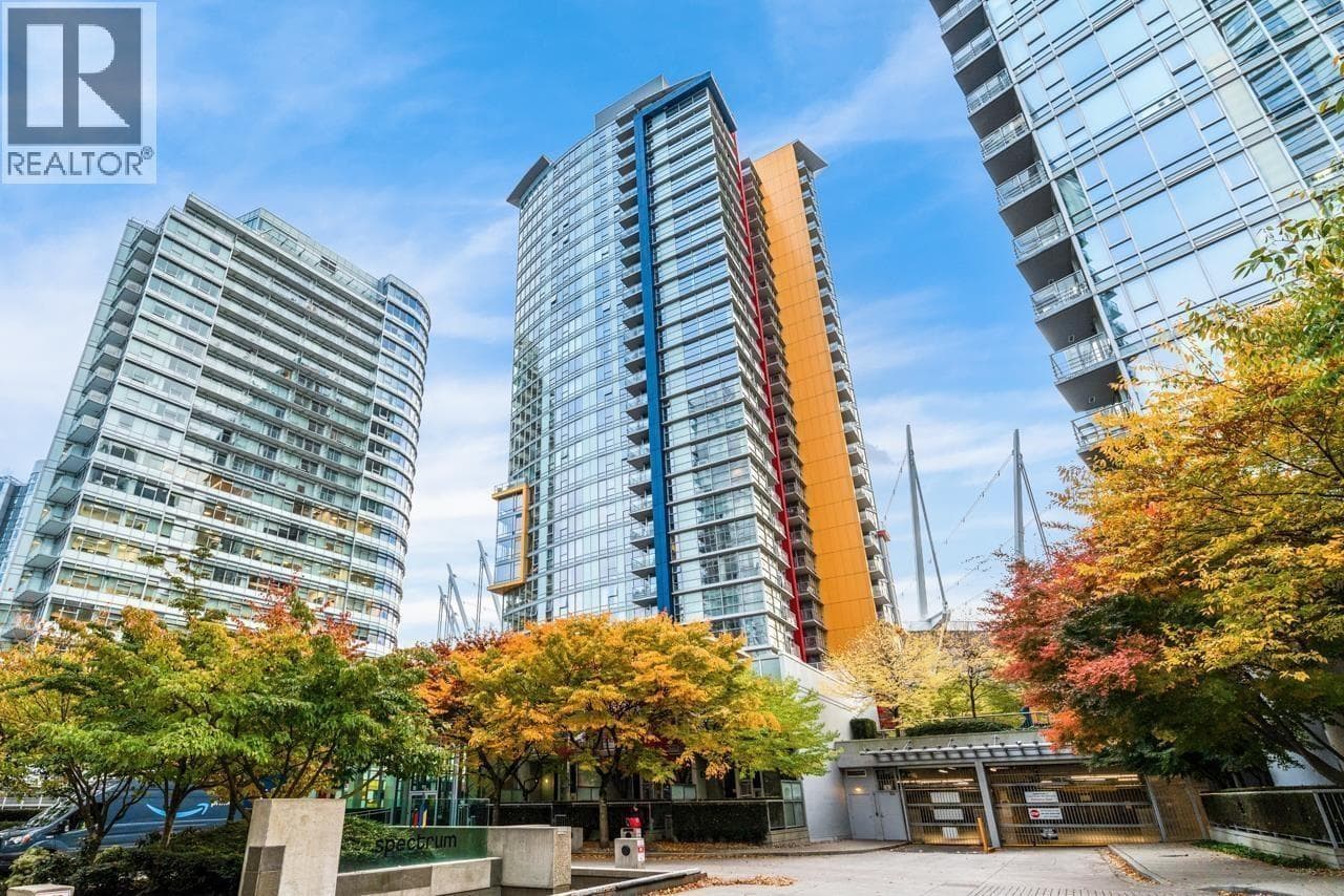 1806 111 W Georgia Street, Vancouver: photo 1 of 15