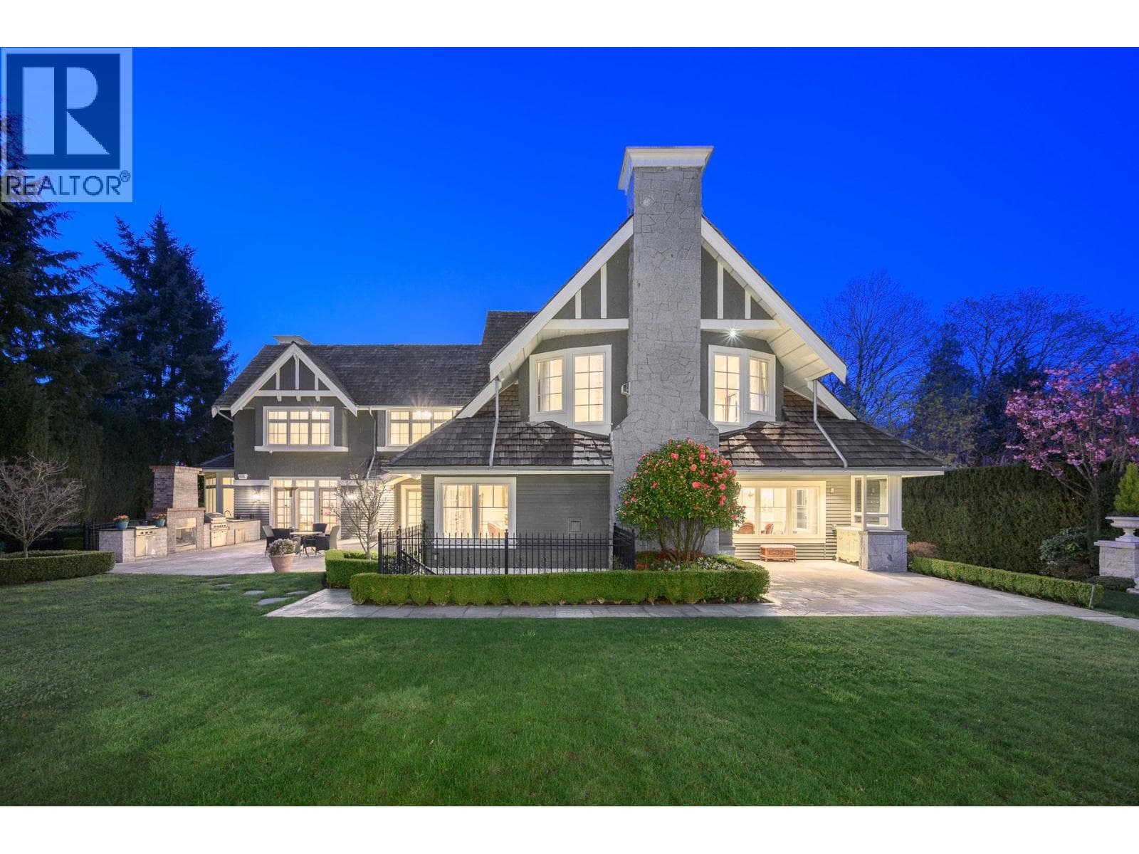 1316 Connaught Drive, Vancouver: photo 1 of 40