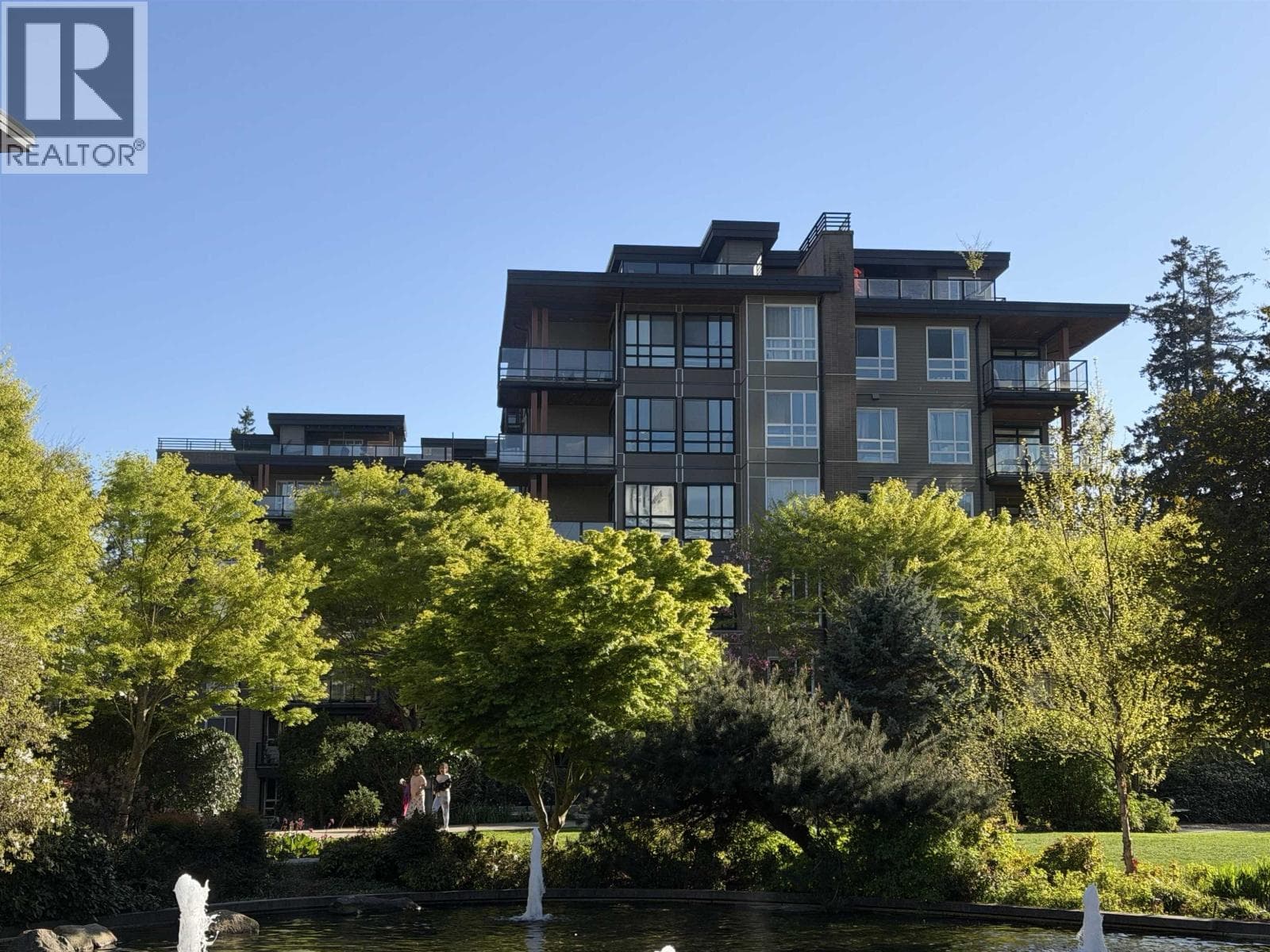 310 3462 Ross Drive, Vancouver: photo 1 of 22