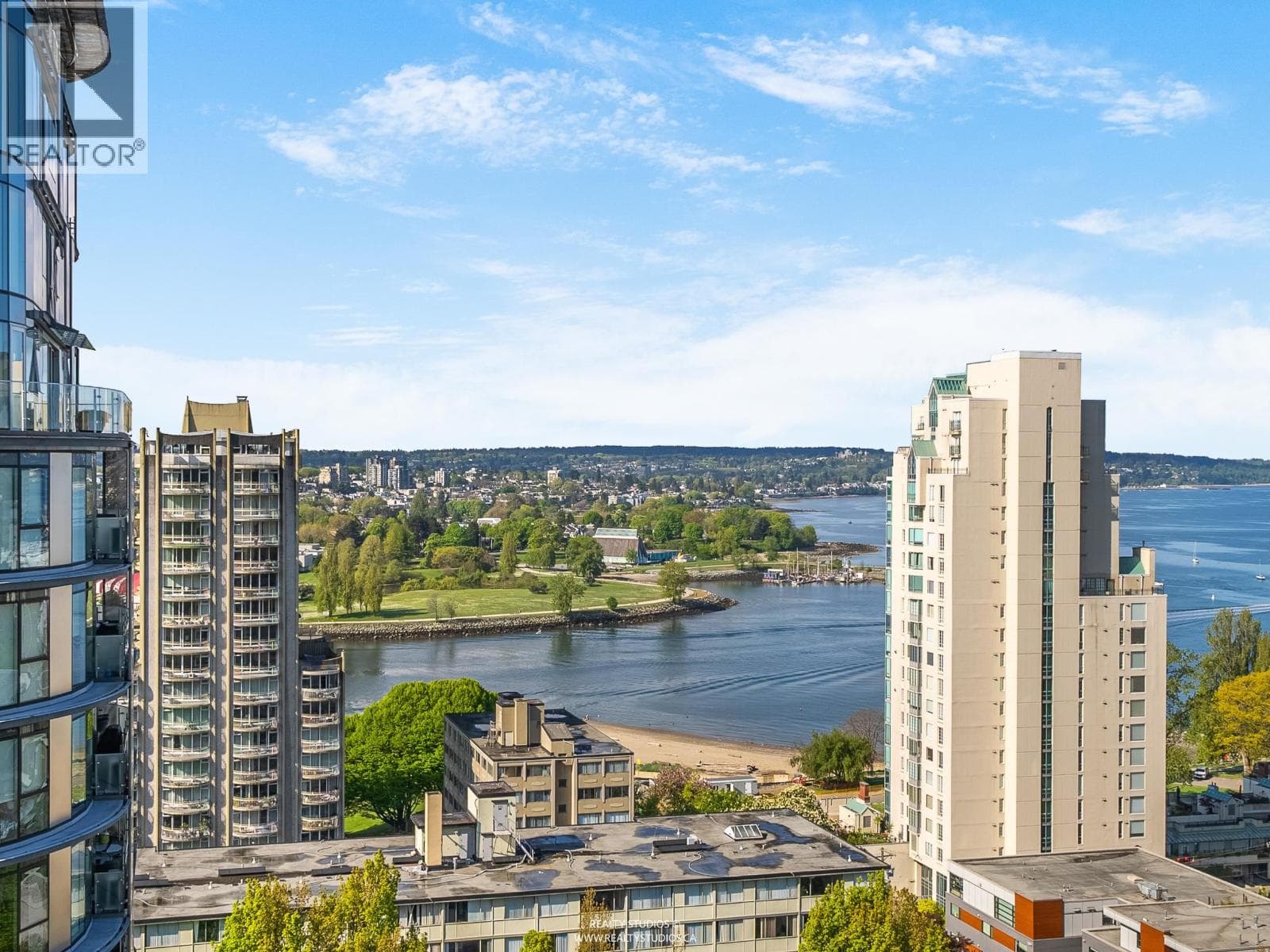 501 1250 Burnaby Street, Vancouver: photo 1 of 37