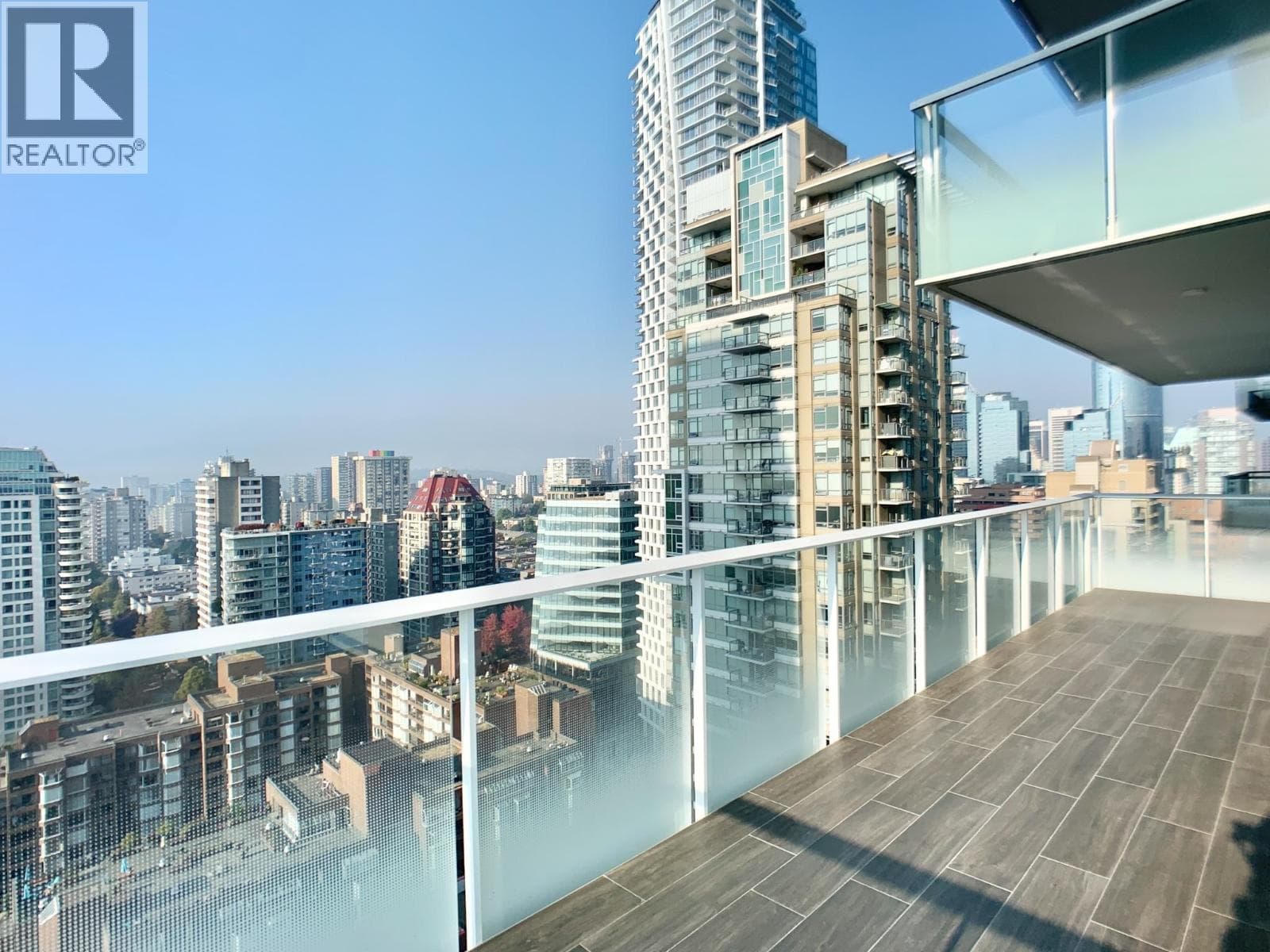 2504 1335 Howe Street, Vancouver: photo 1 of 21