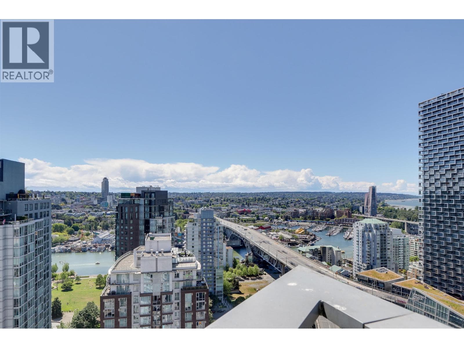3501 1372 Seymour Street, Vancouver: photo 1 of 28