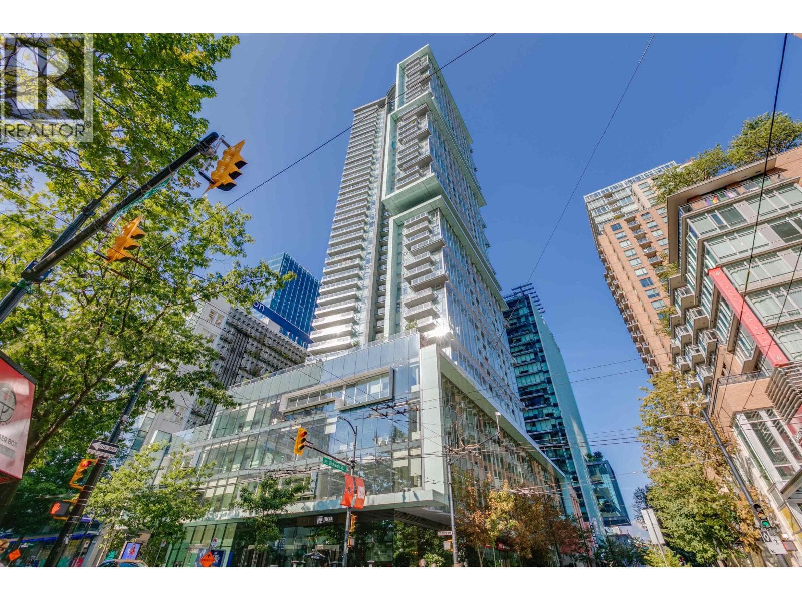 2608 777 Richards Street, Vancouver: photo 1 of 32