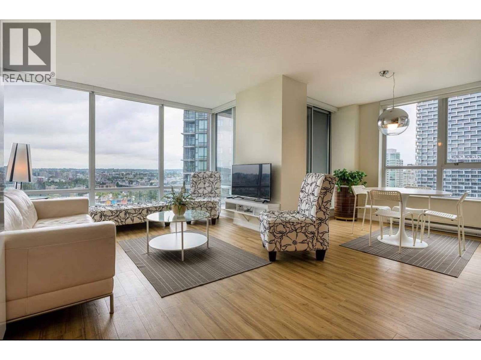 2602 1495 Richards Street, Vancouver: photo 1 of 17