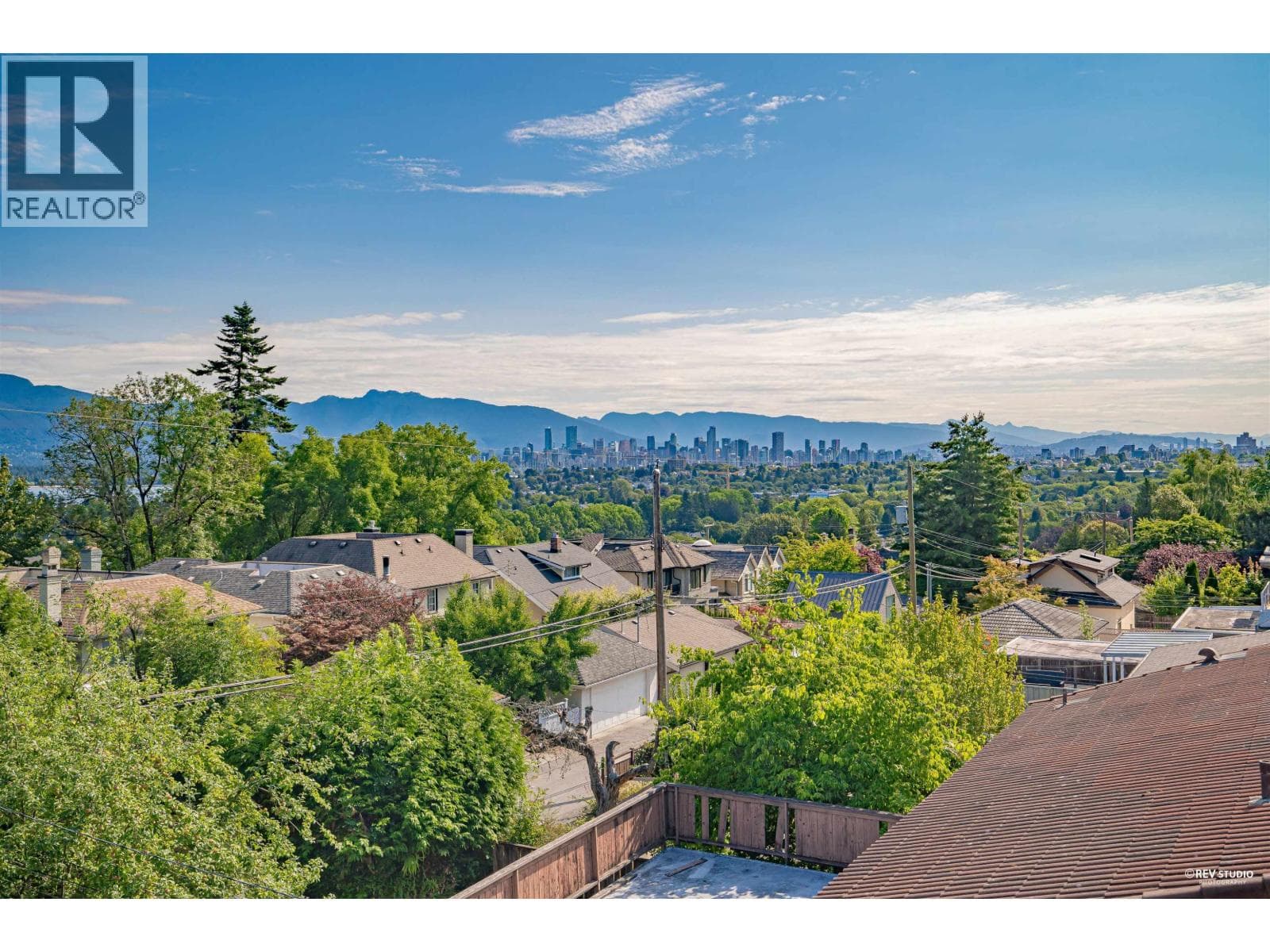 3853 W 14th Avenue, Vancouver: photo 1 of 40