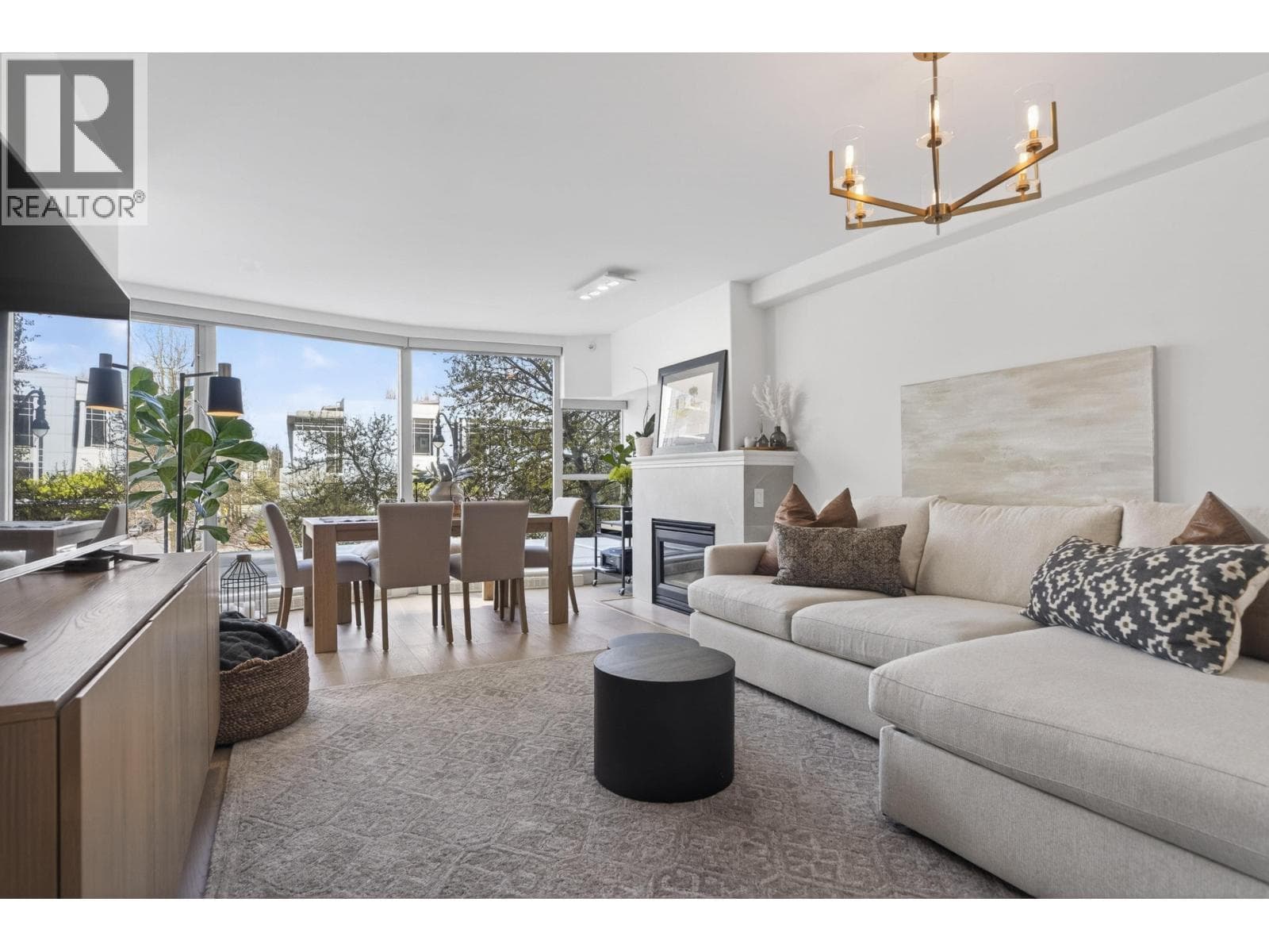 305 560 Cardero Street, Vancouver: photo 1 of 39