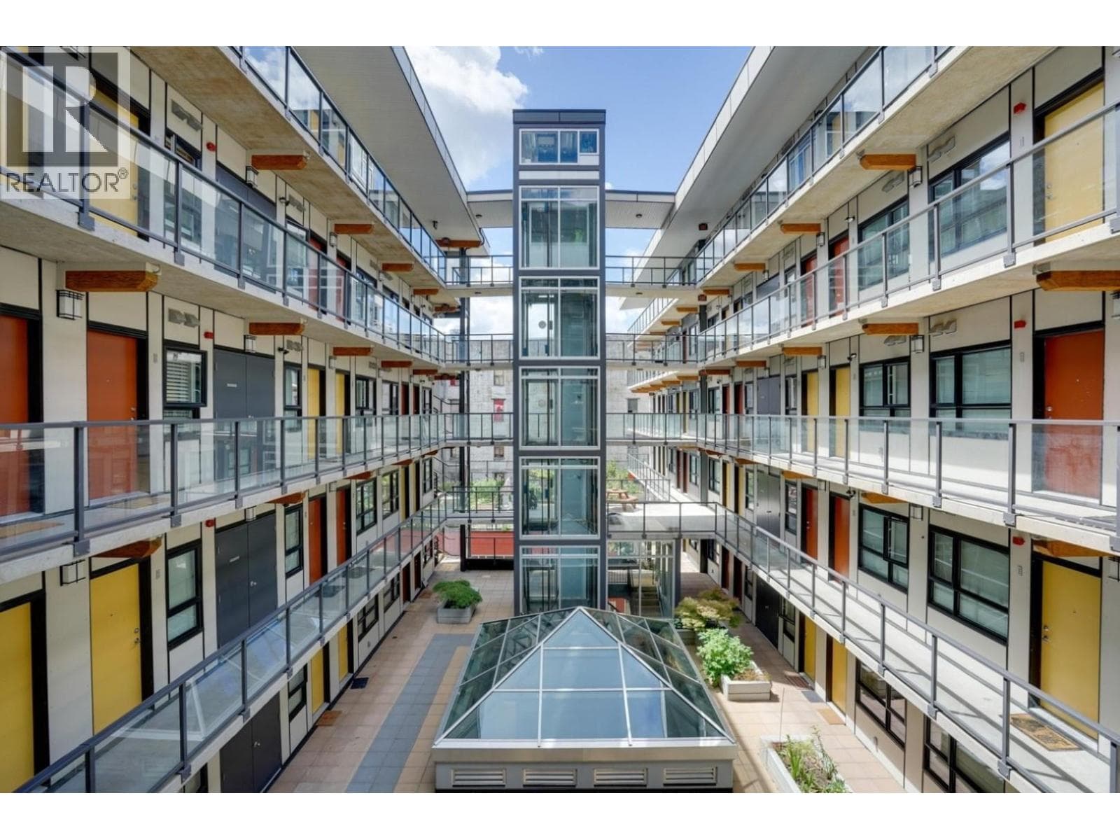 404 138 E Hastings Street, Vancouver: photo 1 of 22