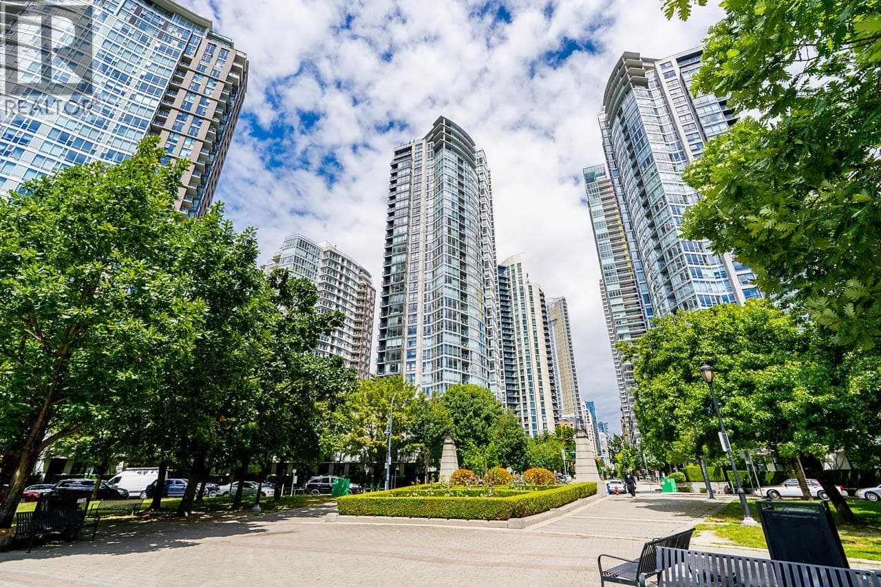 1202 1495 Richards Street, Vancouver: photo 1 of 39