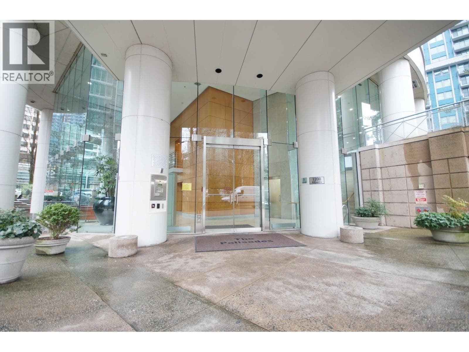2205 1200 Alberni Street, Vancouver: photo 1 of 28