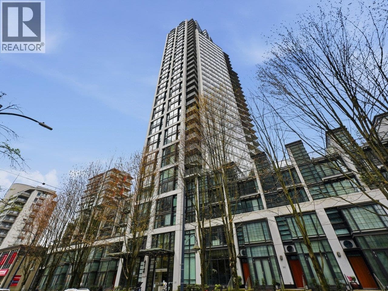 903 1255 Seymour Street, Vancouver: photo 1 of 33