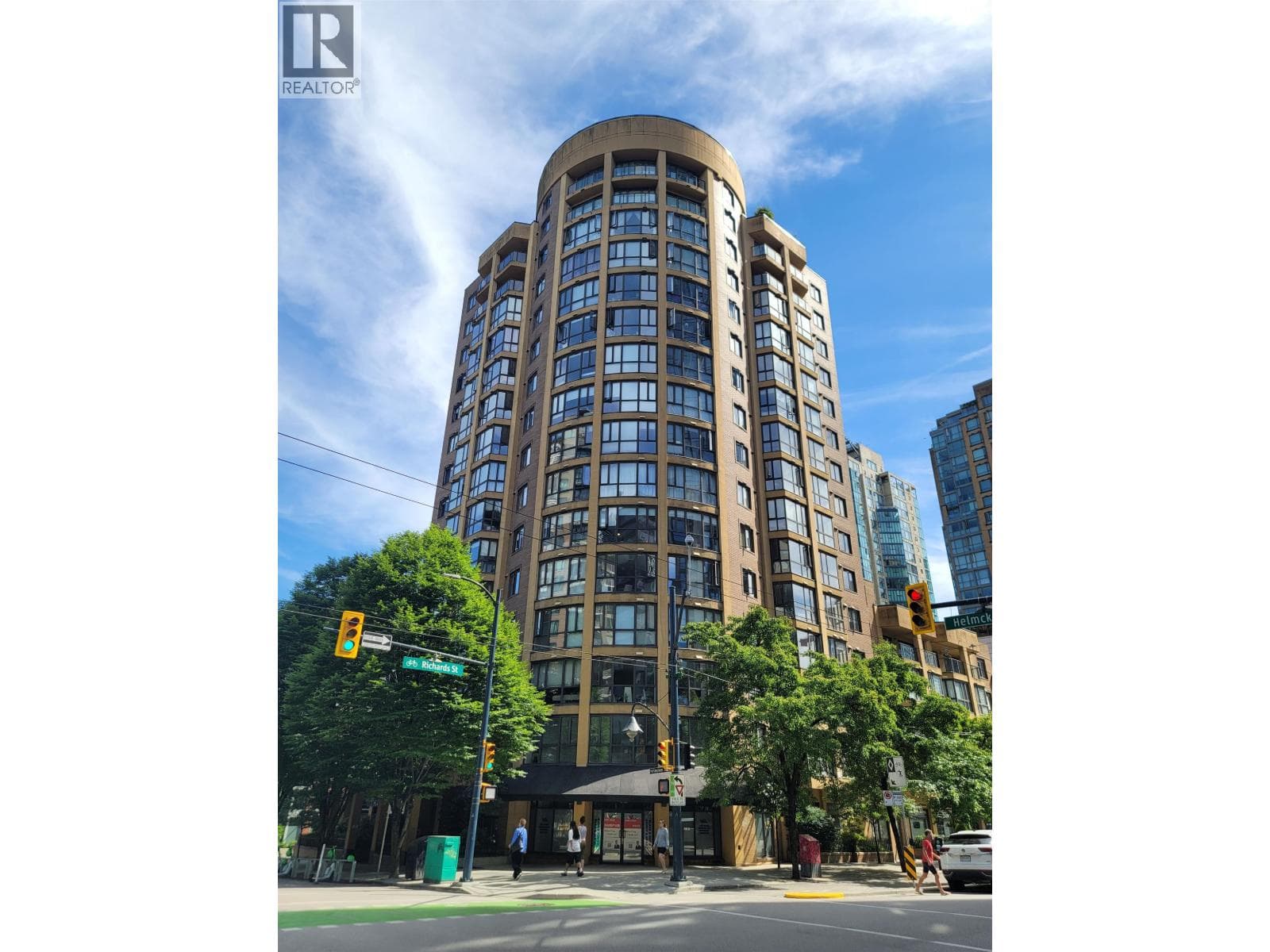 214 488 Helmcken Street, Vancouver: photo 1 of 18