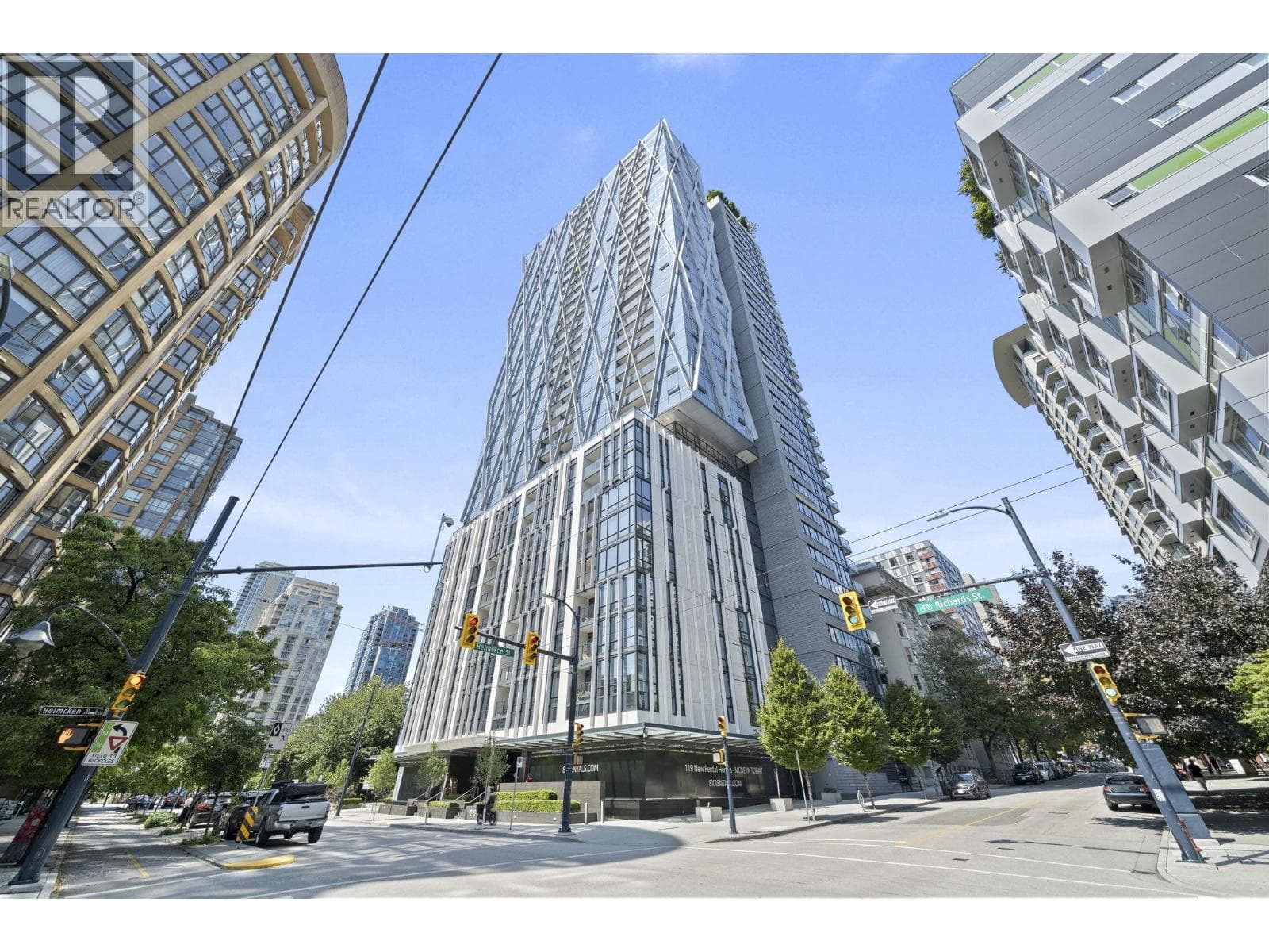 1903 1111 Richards Street, Vancouver: photo 1 of 26