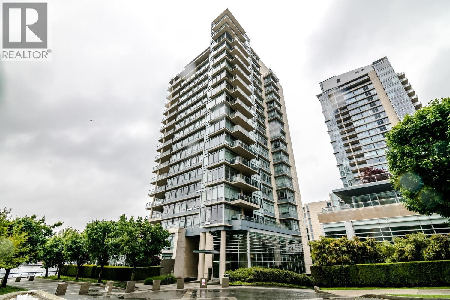 903 1515 Homer Mews, Vancouver: photo 1 of 22