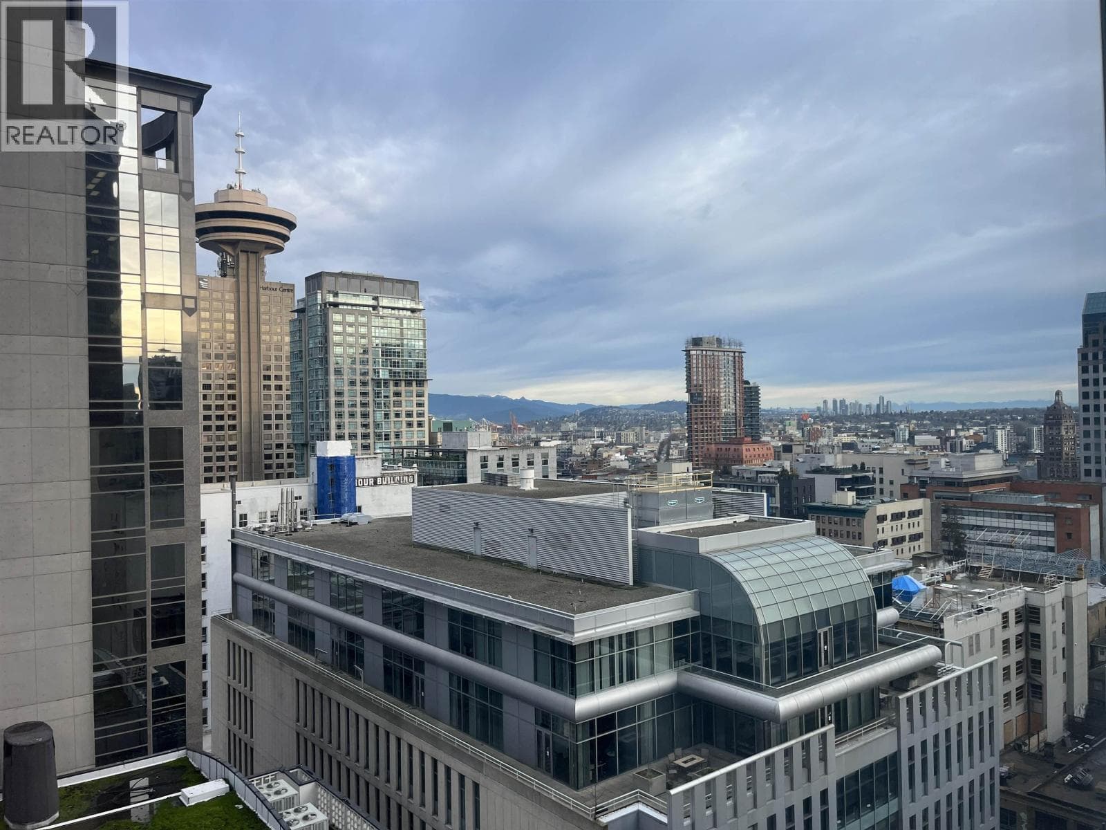 1508 610 Granville Street, Vancouver: photo 1 of 15