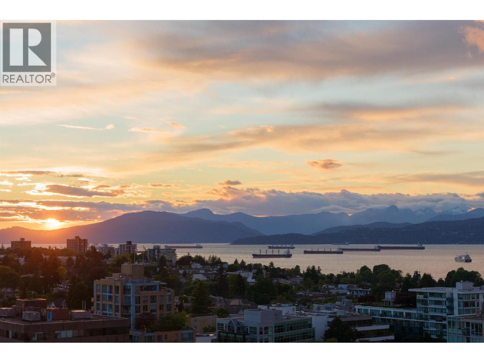 1201 1633 W 10th Avenue, Vancouver: photo 1 of 40