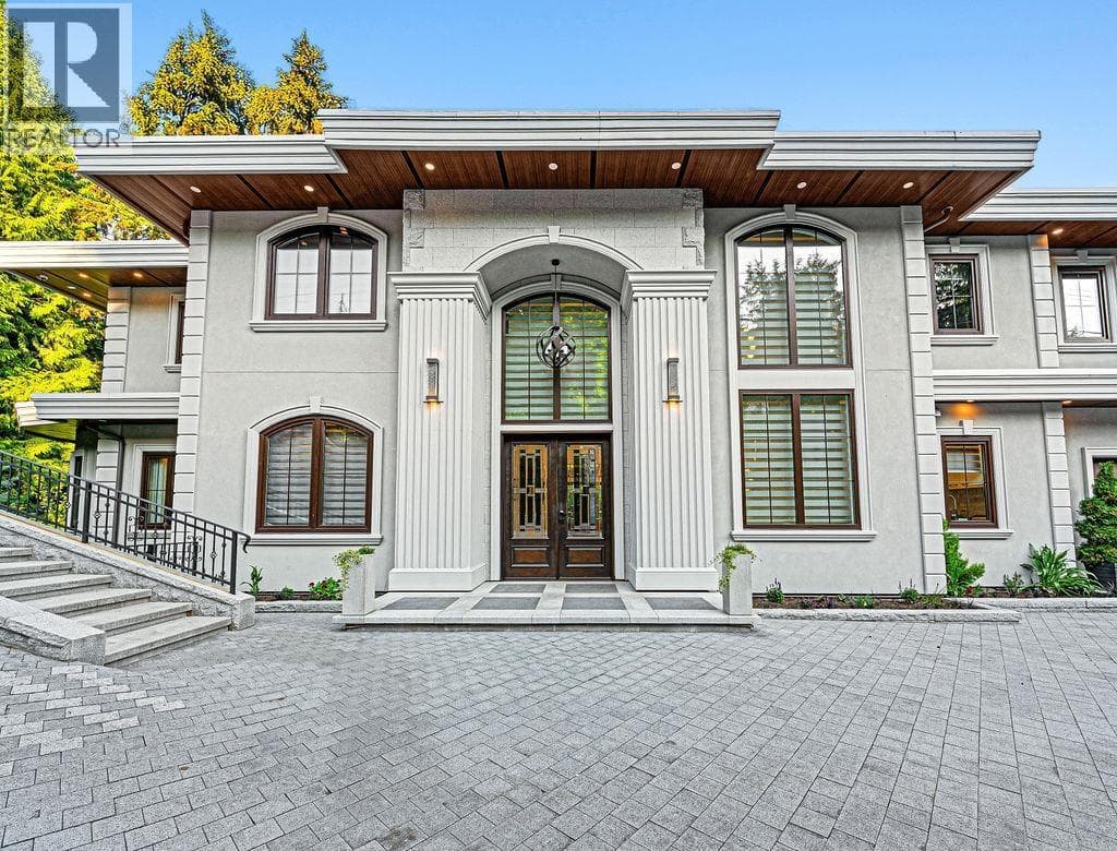 558 Glenross Road, West Vancouver: photo 1 of 40
