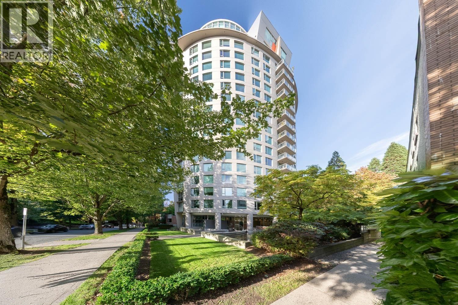1107 1277 Nelson Street, Vancouver: photo 1 of 26