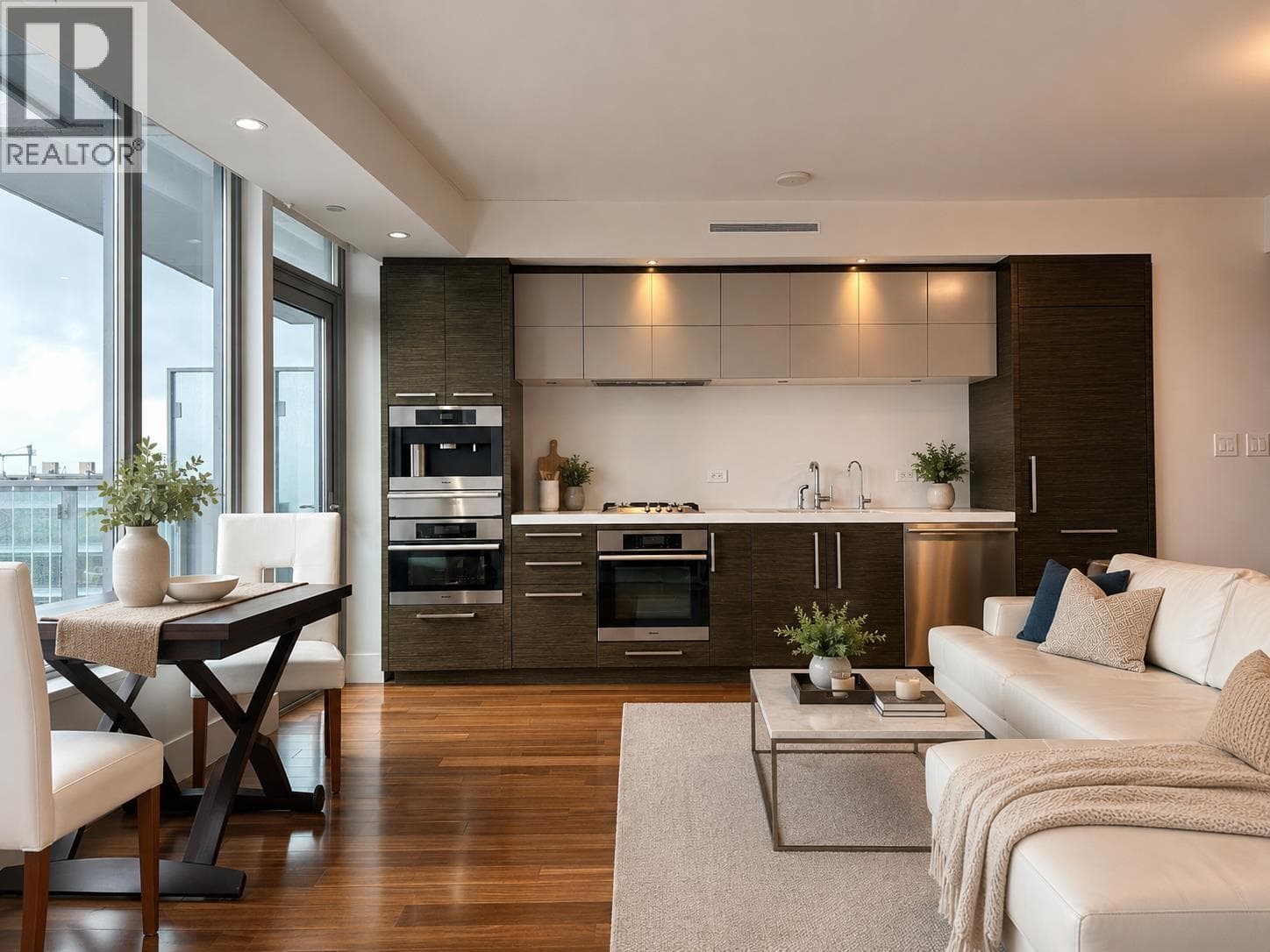 3203 667 Howe Street, Vancouver: photo 1 of 8