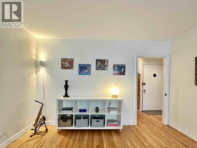 204 1565 Burnaby Street, Vancouver: photo 1 of 26