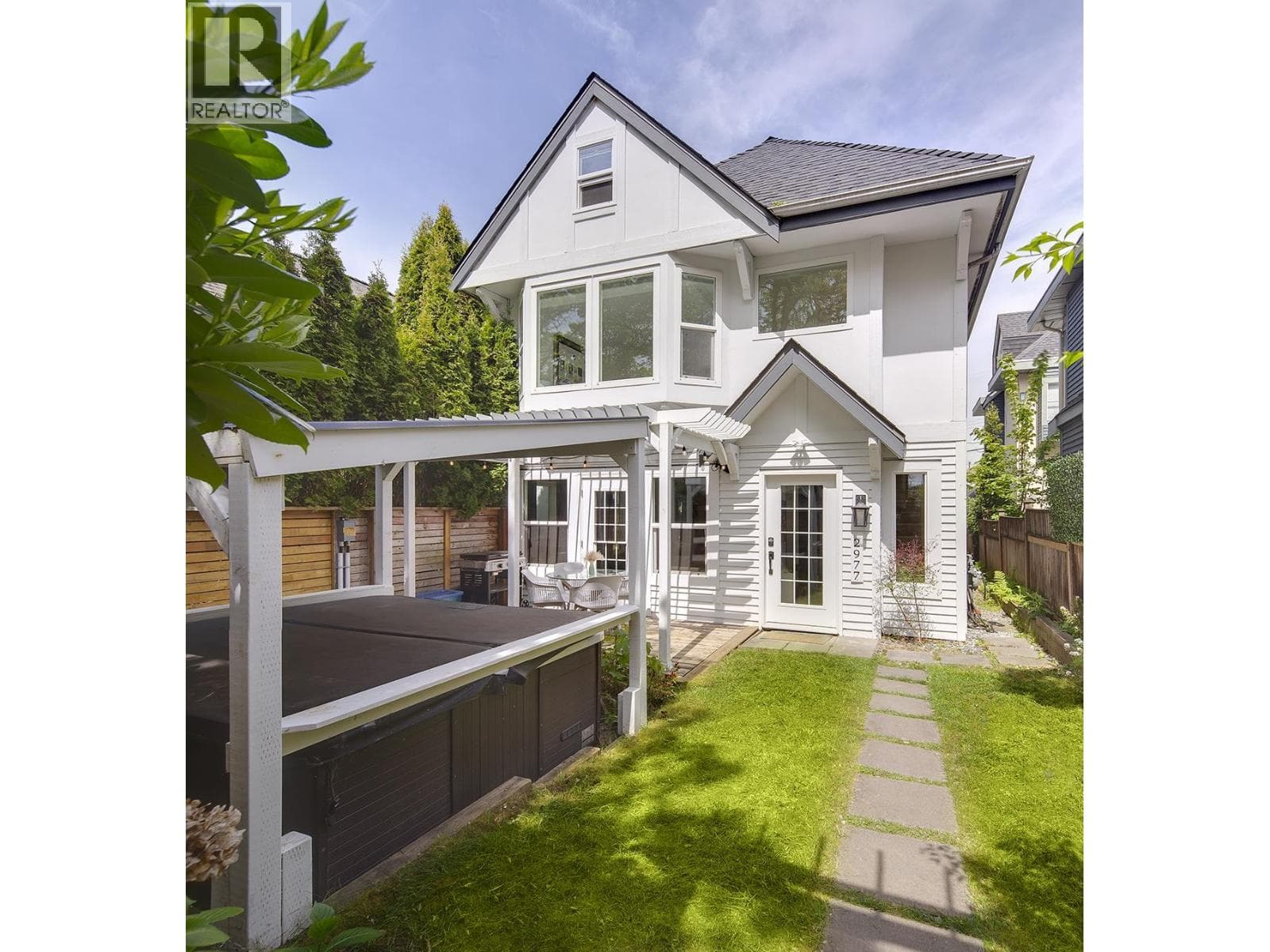 2977 W 6th Avenue, Vancouver: photo 1 of 39