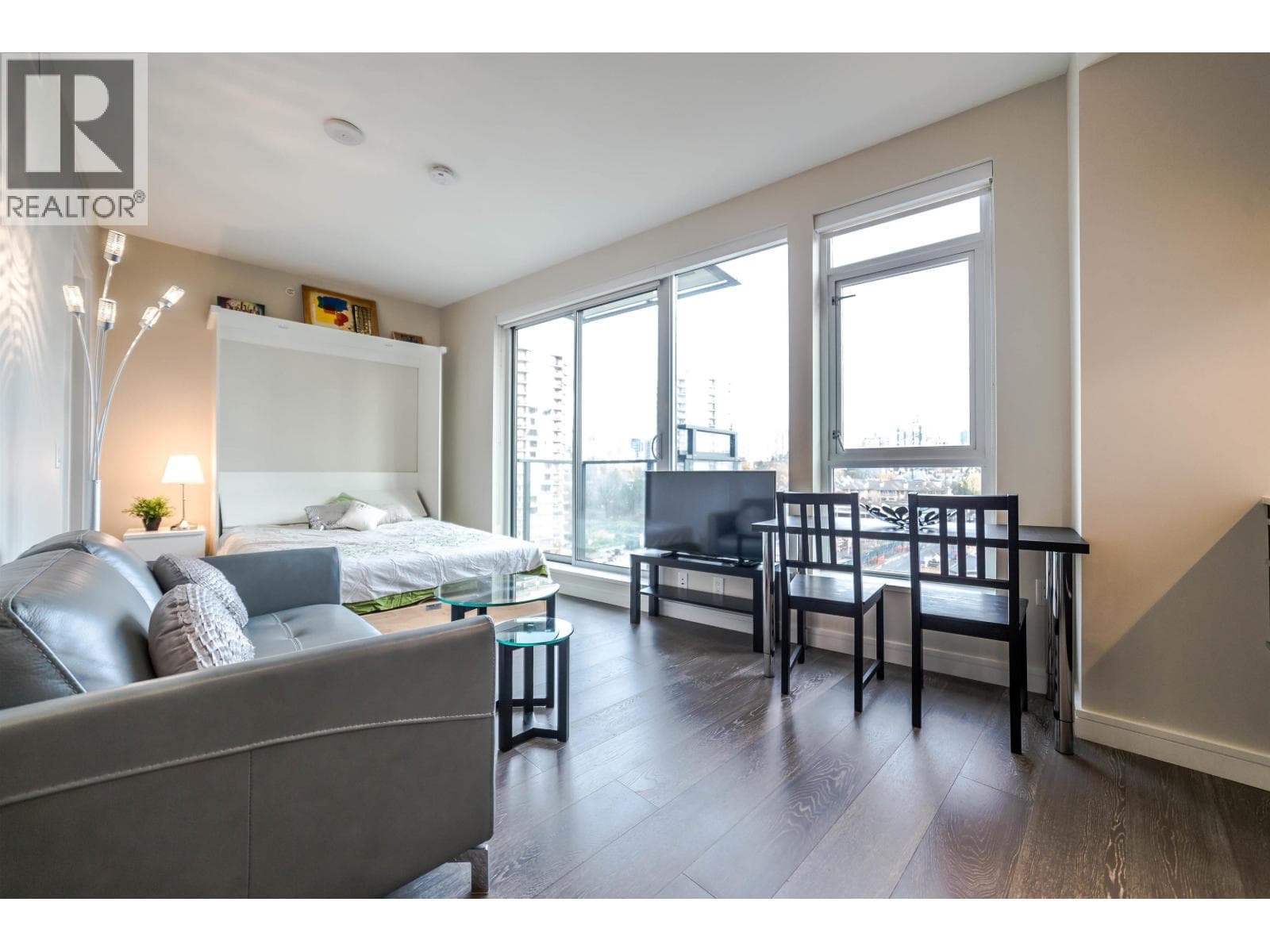 904 1221 Bidwell Street, Vancouver: photo 1 of 19