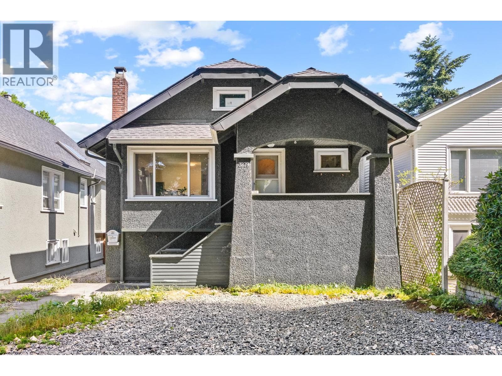 3279 W 11th Avenue, Vancouver: photo 1 of 36