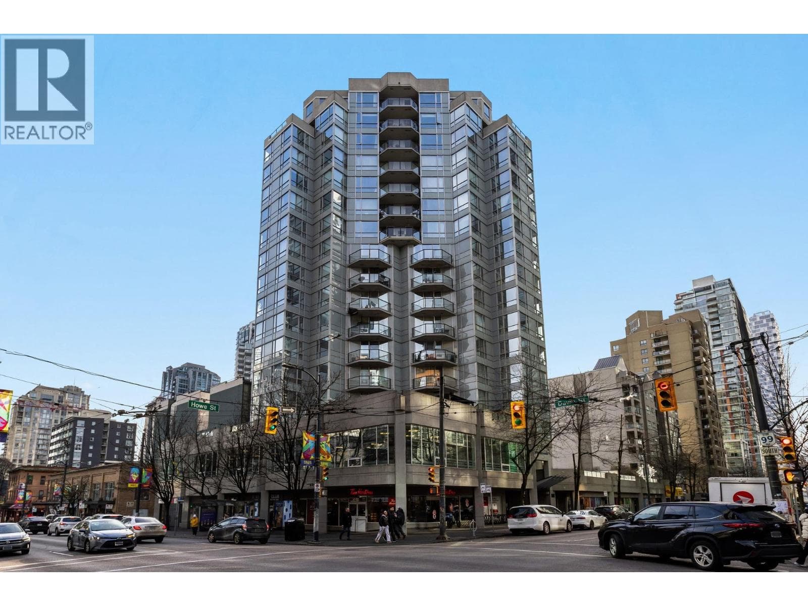 706 1212 Howe Street, Vancouver: photo 1 of 32
