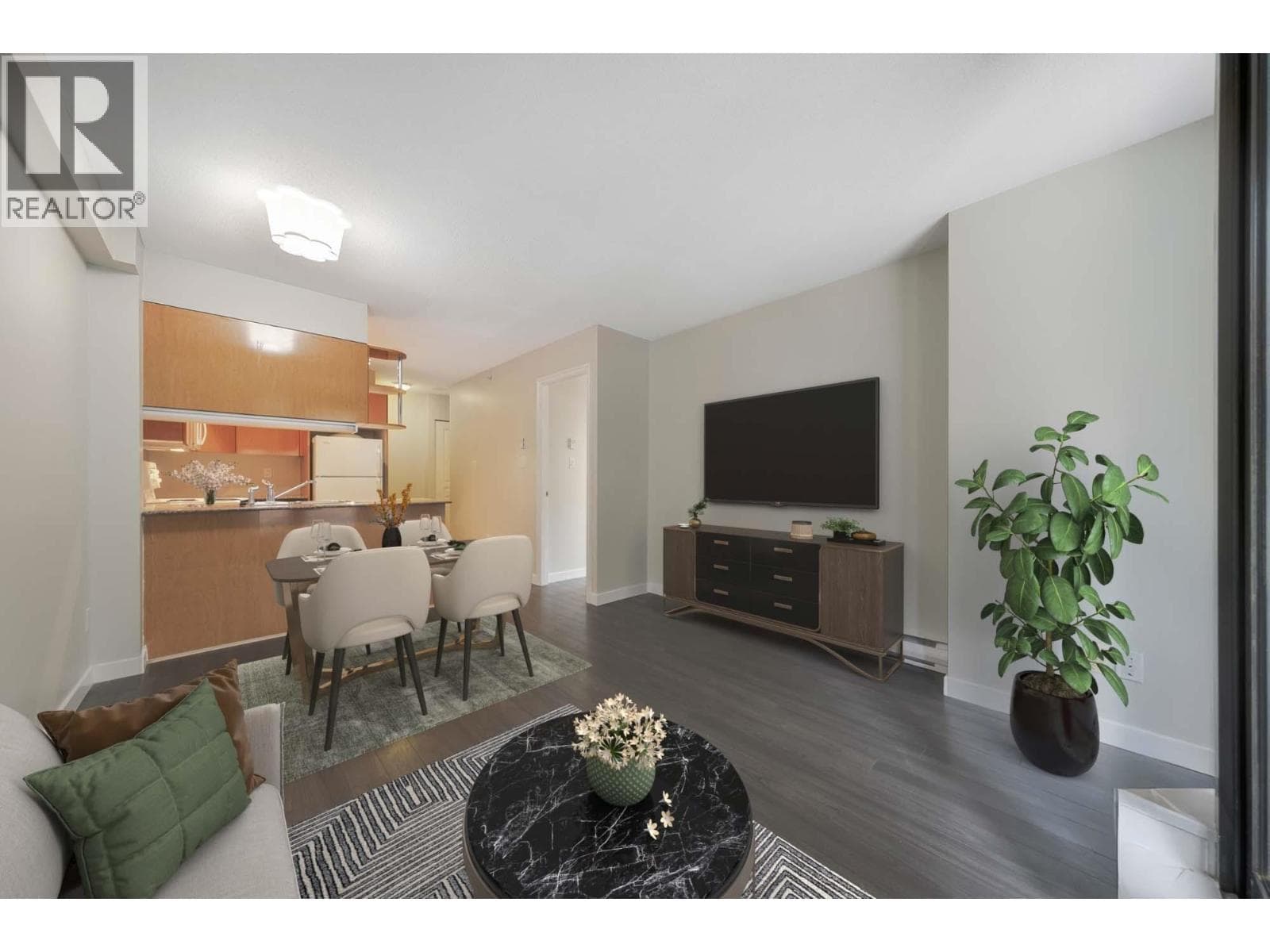 309 1189 Howe Street, Vancouver: photo 1 of 25