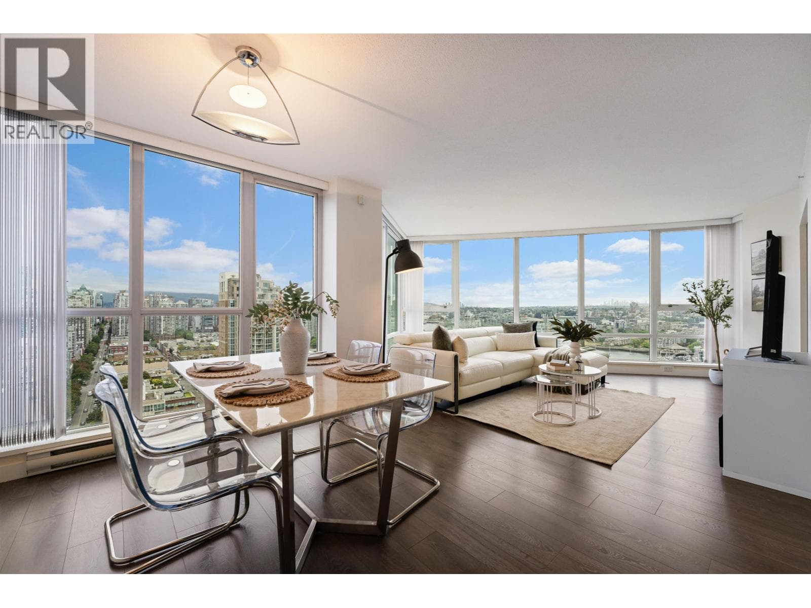 3007 1408 Strathmore Mews, Vancouver: photo 1 of 40