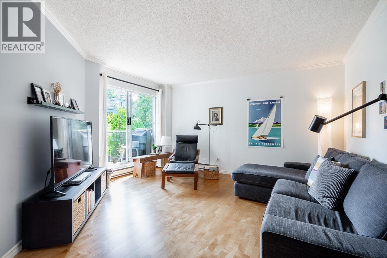 303 1510 W 1st Avenue, Vancouver: photo 1 of 30