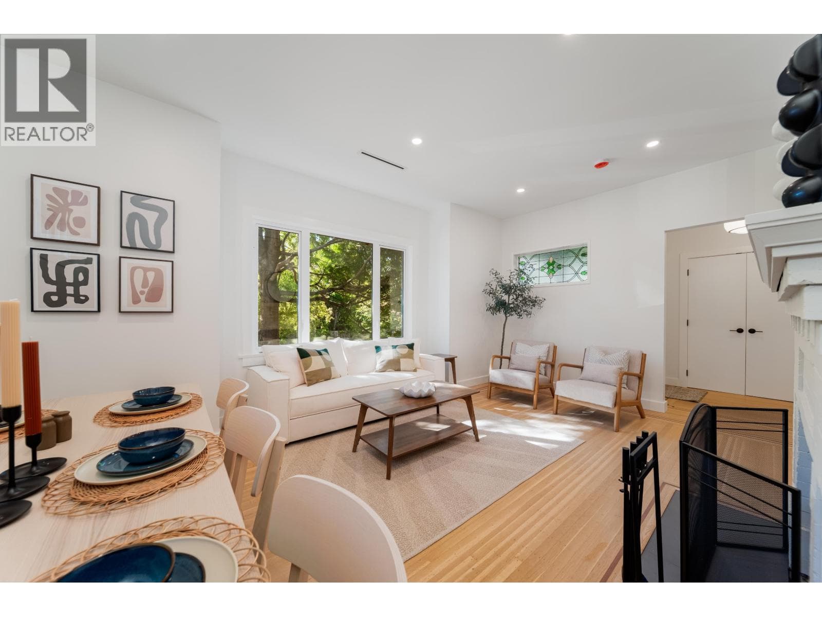 2280 Blenheim Street, Vancouver: photo 1 of 34
