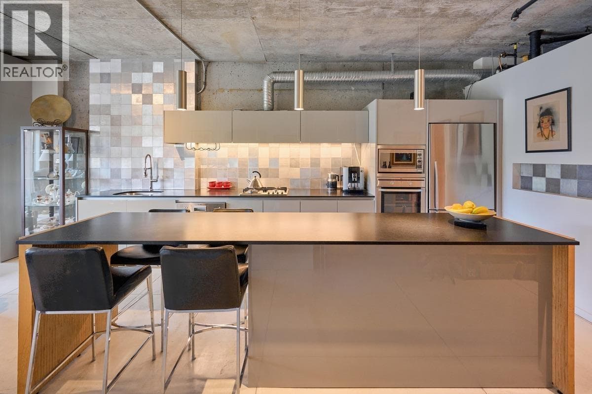 205 1529 W 6th Avenue, Vancouver: photo 1 of 20