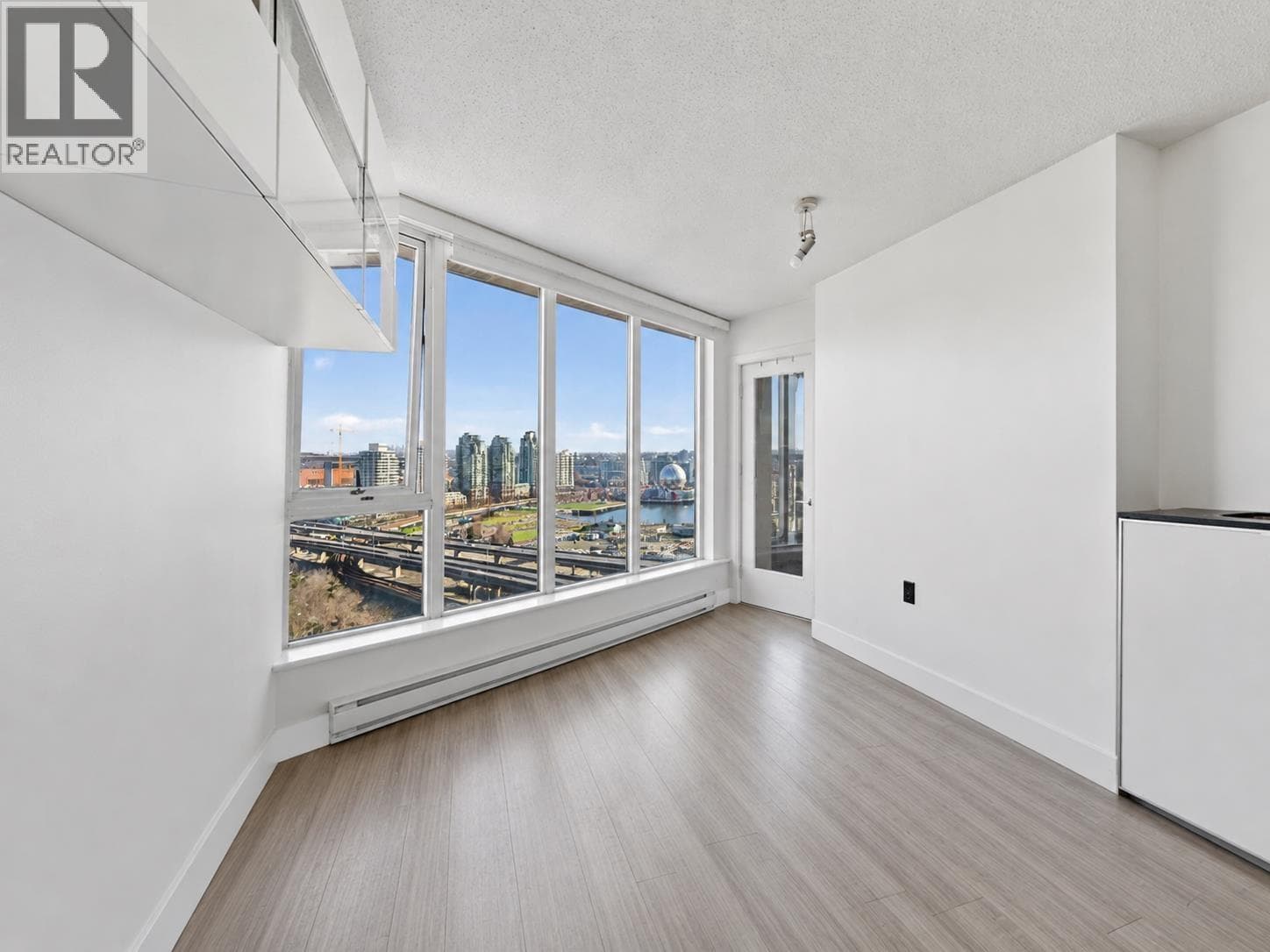 2309 688 Abbott Street, Vancouver: photo 1 of 34