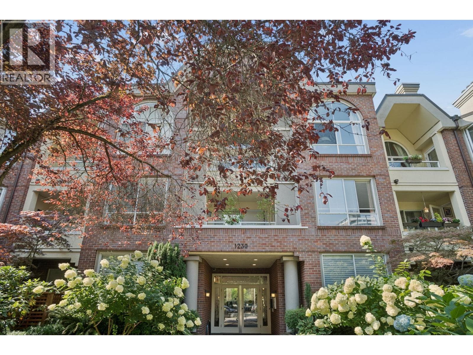 216 1230 Haro Street, Vancouver: photo 1 of 20
