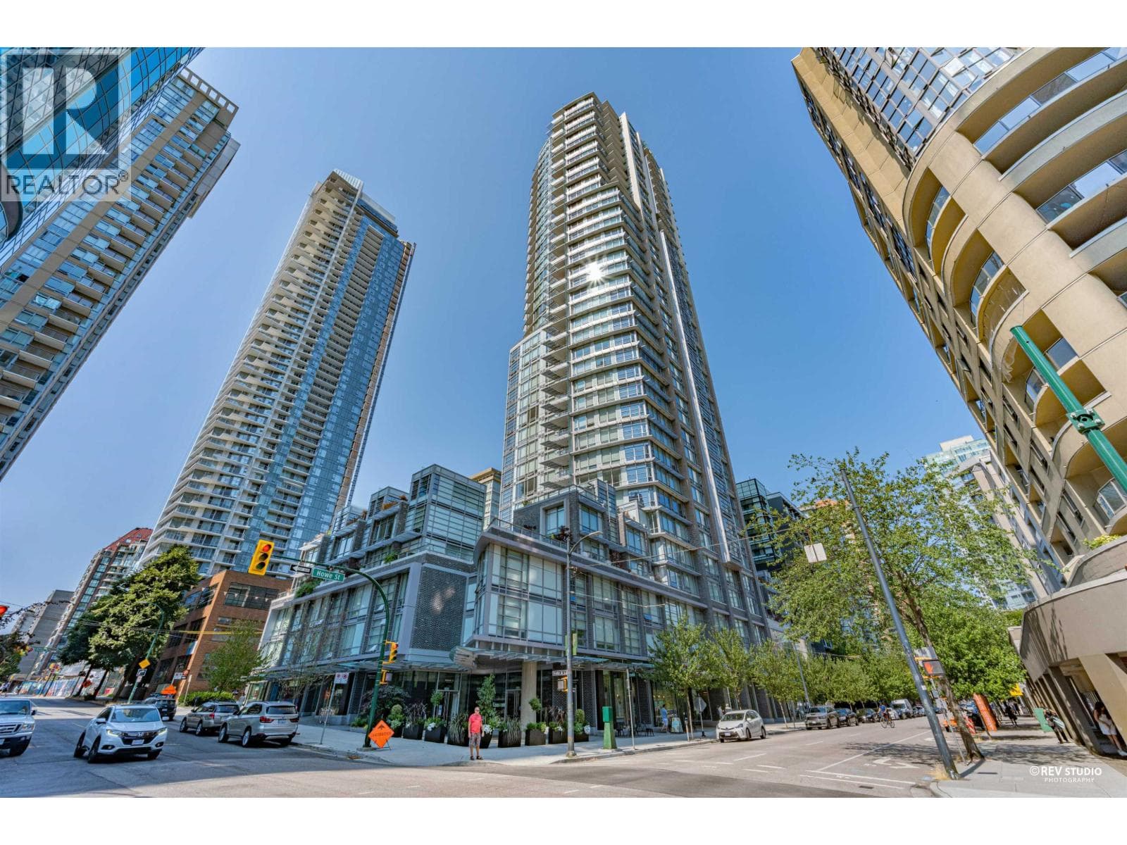 3504 1283 Howe Street, Vancouver: photo 1 of 40