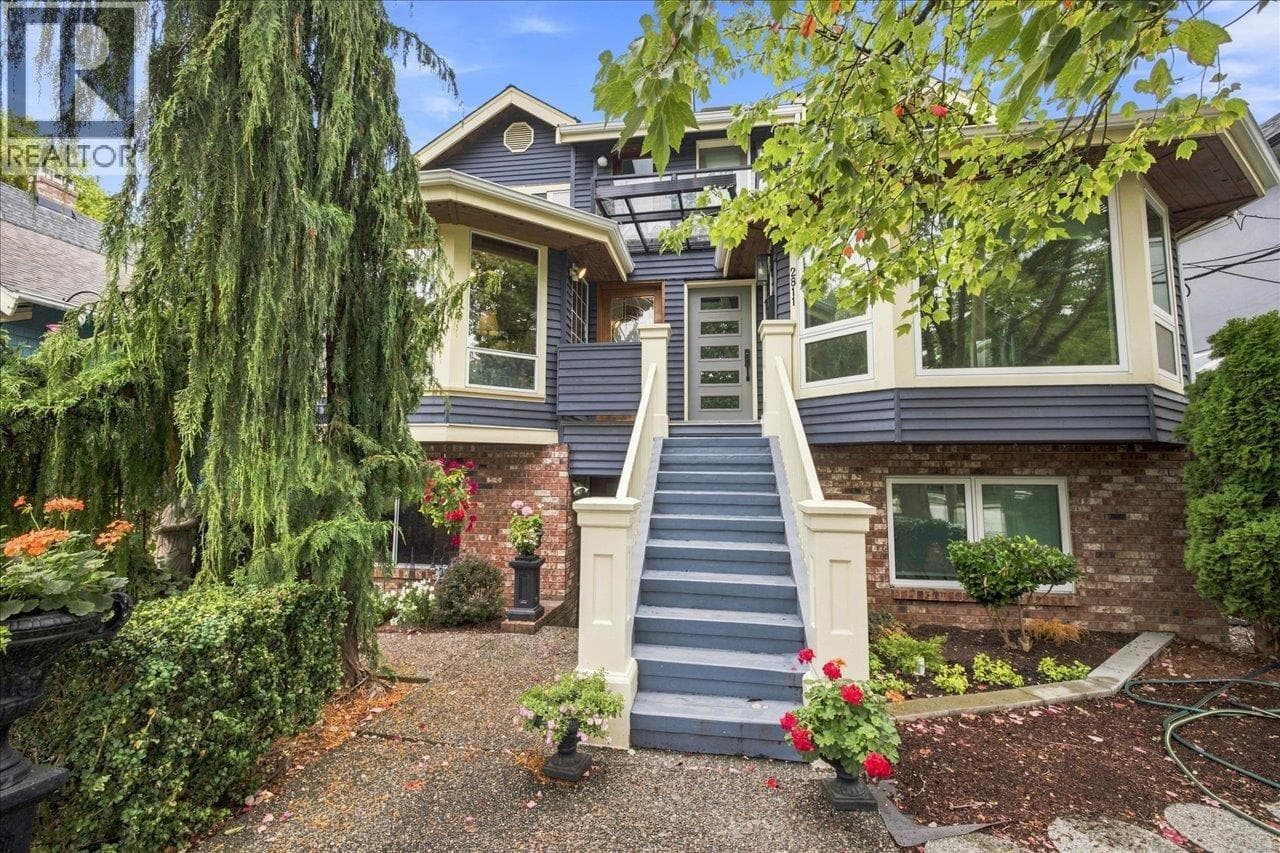 2813 W 3rd Avenue, Vancouver: photo 1 of 38