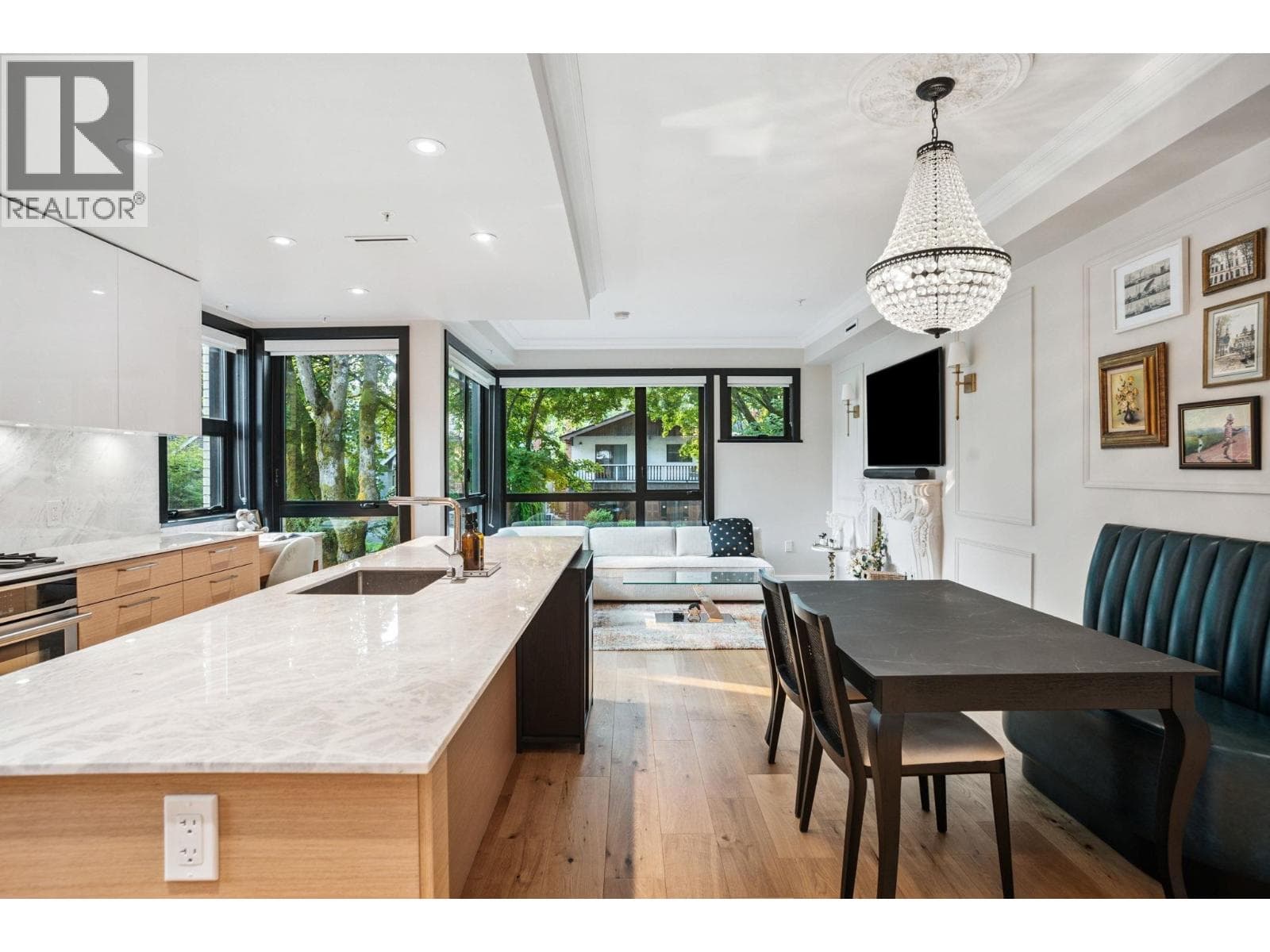 201 3669 W 11th Avenue, Vancouver: photo 1 of 30