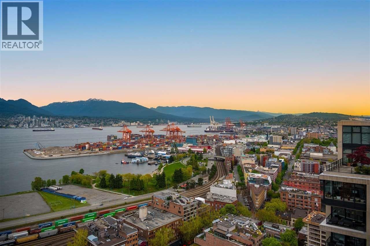 3304 128 W Cordova Street, Vancouver: photo 1 of 40