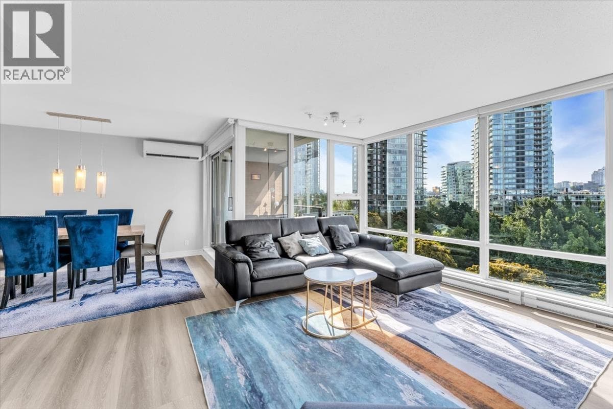 705 583 Beach Crescent, Vancouver: photo 1 of 20