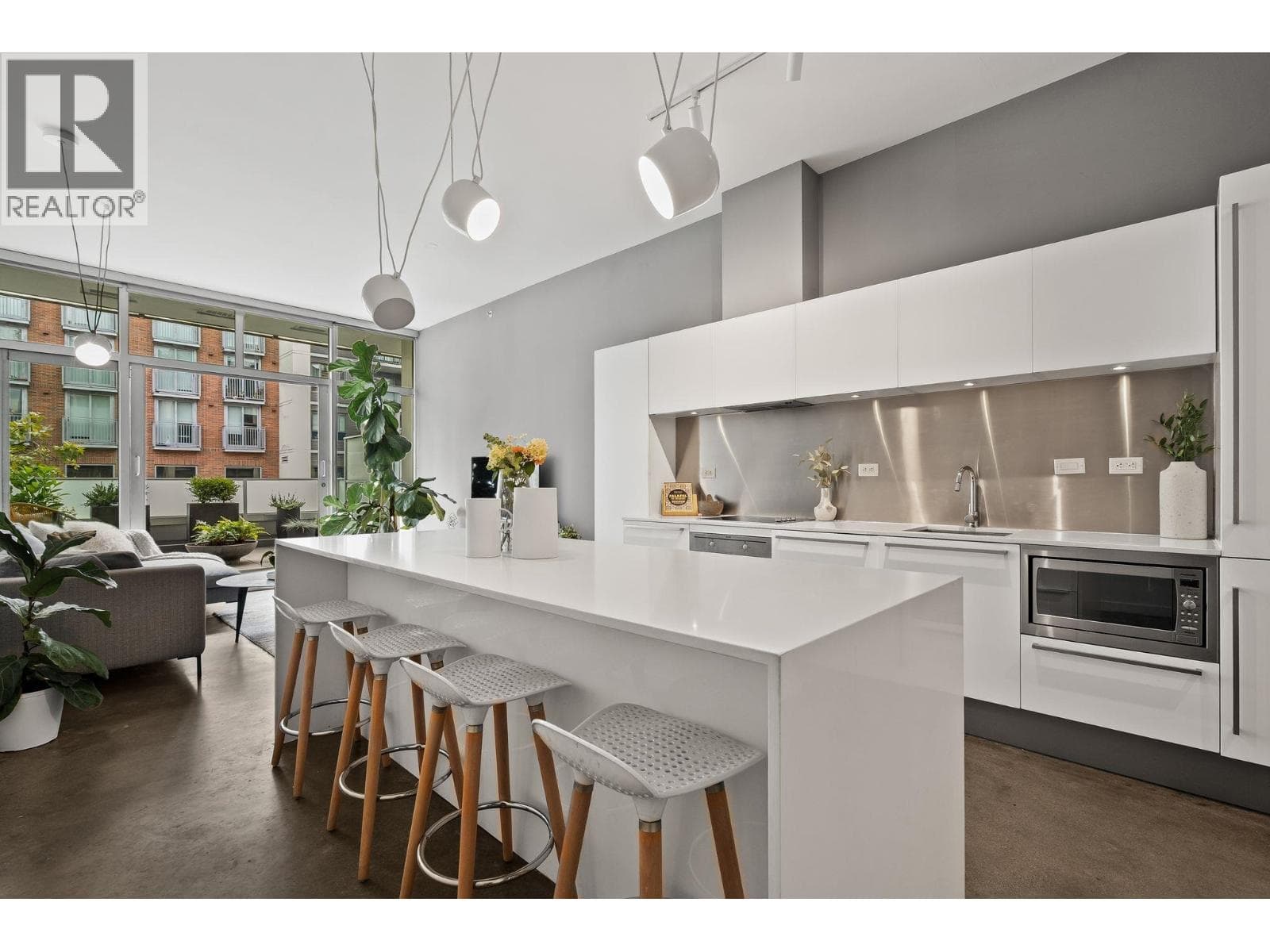 409 53 W Hastings Street, Vancouver: photo 1 of 40