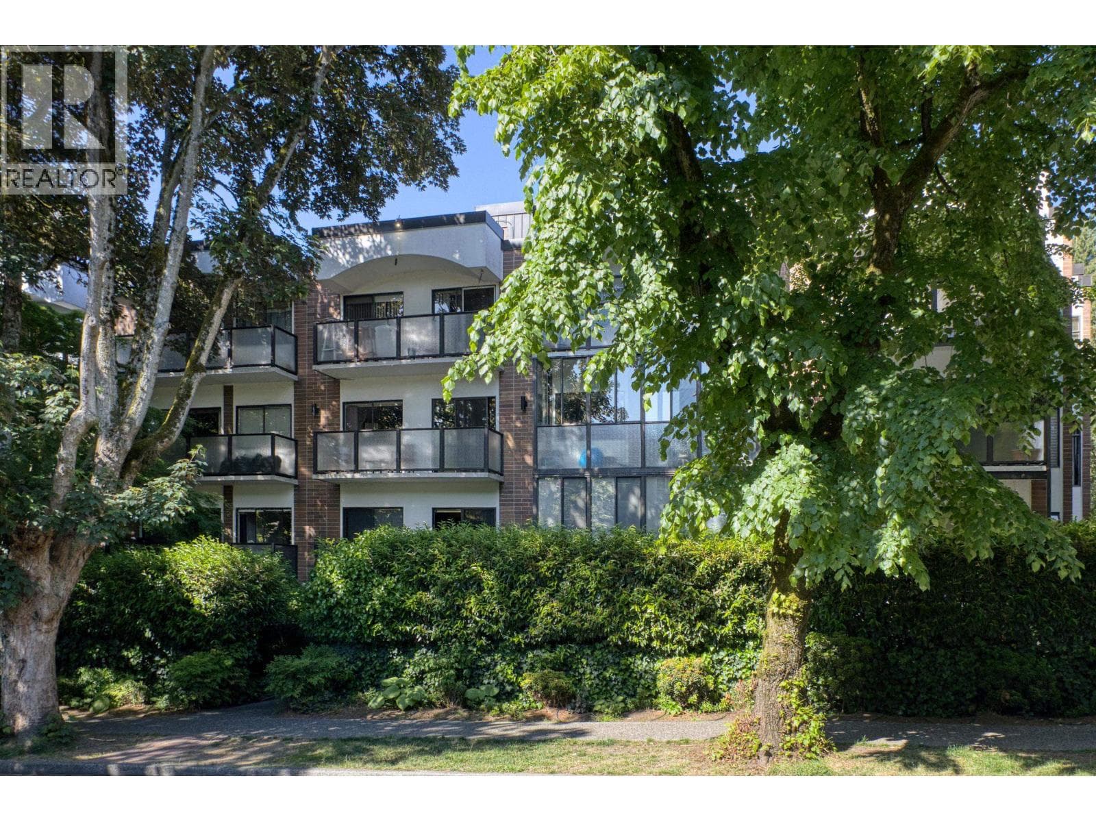 309 1535 Nelson Street, Vancouver: photo 1 of 40