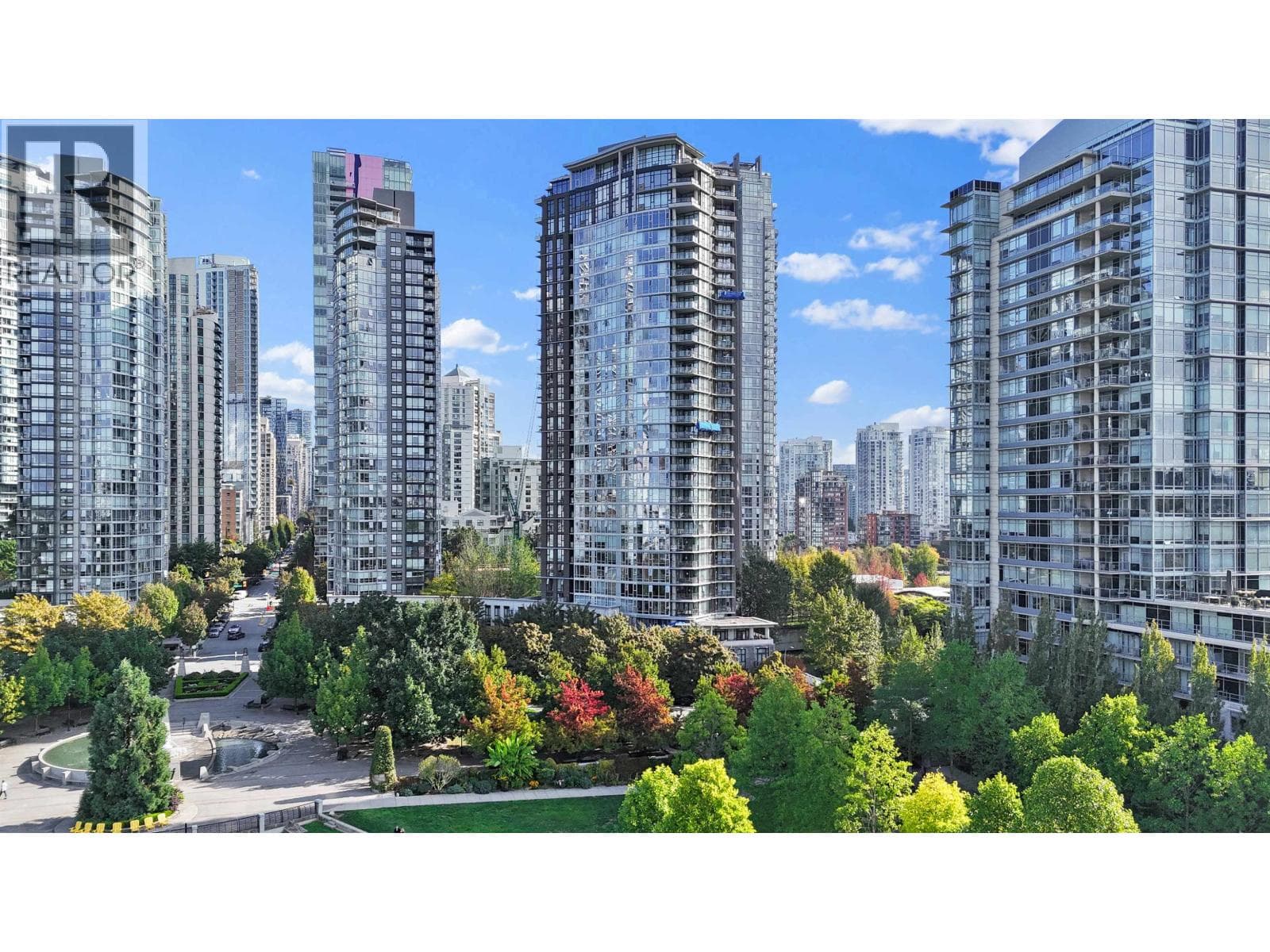 502 455 Beach Crescent, Vancouver: photo 1 of 39
