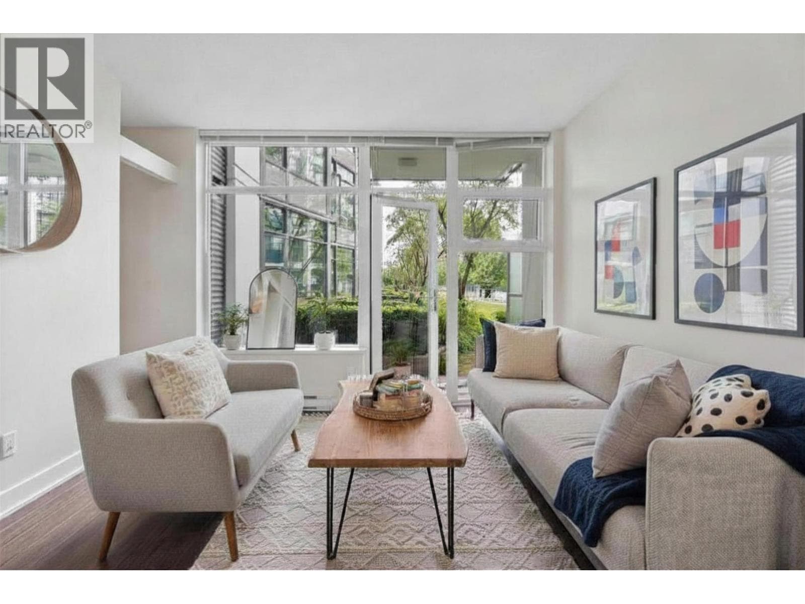 131 1777 W 7th Avenue, Vancouver: photo 1 of 19