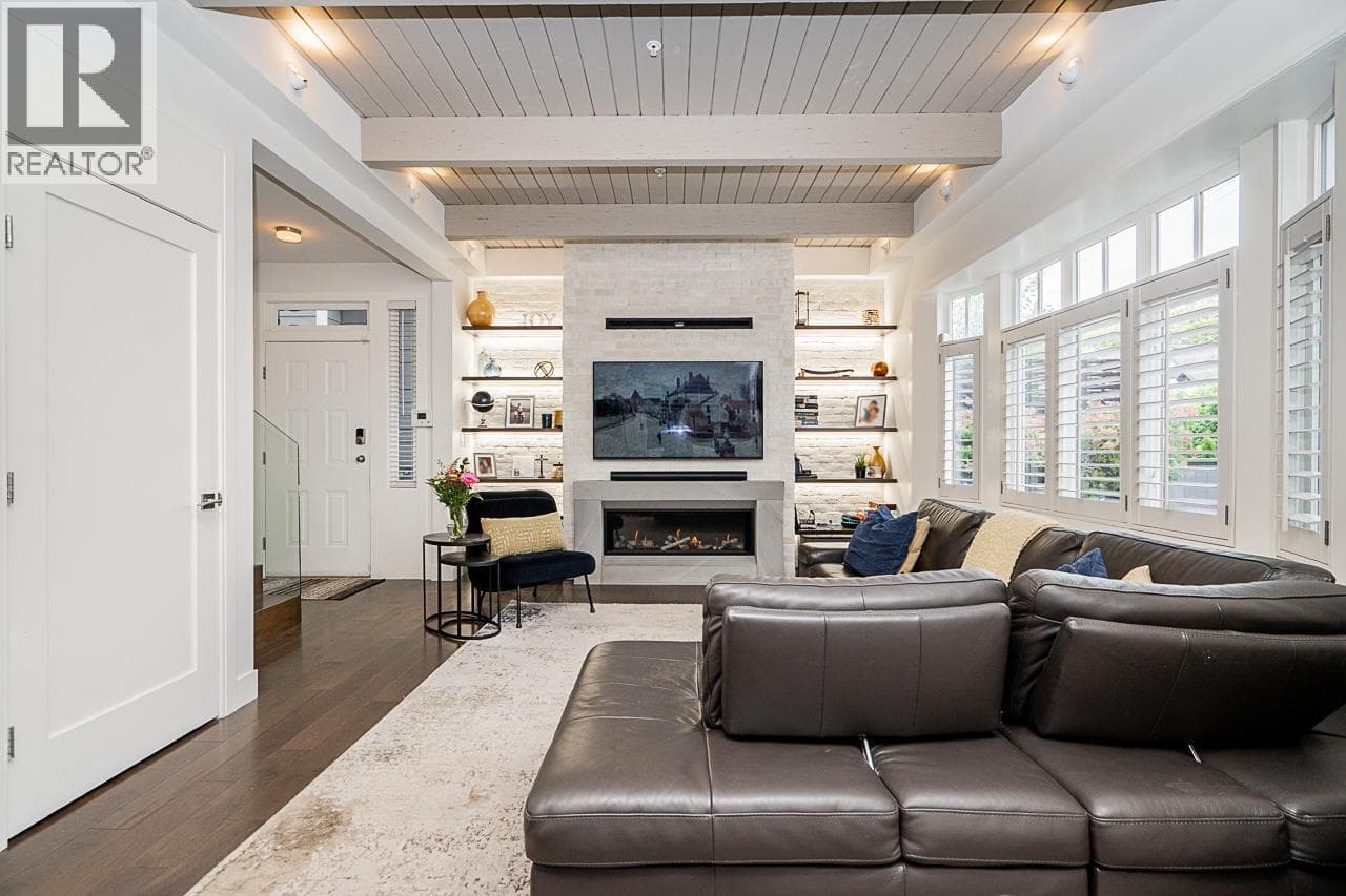 3328 W 7th Avenue, Vancouver: photo 1 of 37
