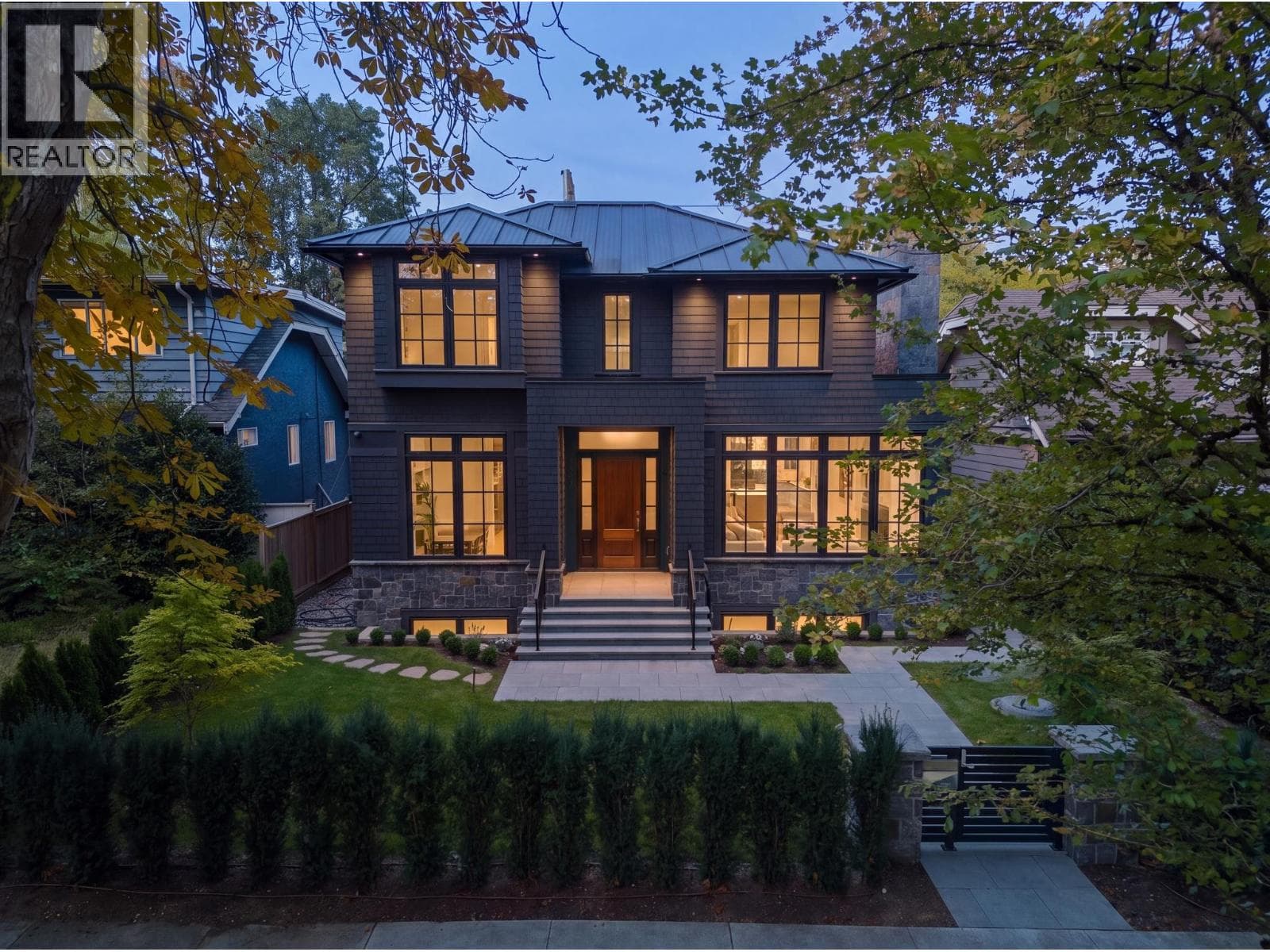 3887 W 15th Avenue, Vancouver: photo 1 of 38