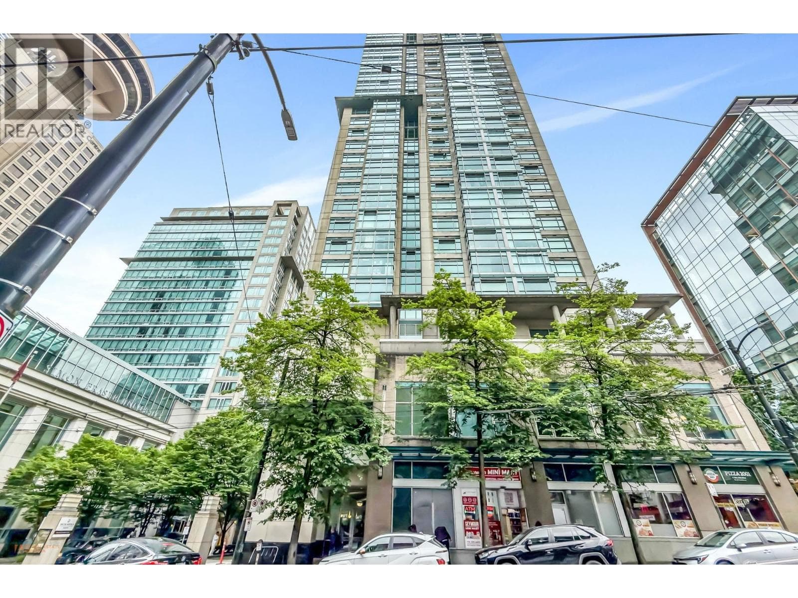 2010 438 Seymour Street, Vancouver: photo 1 of 17