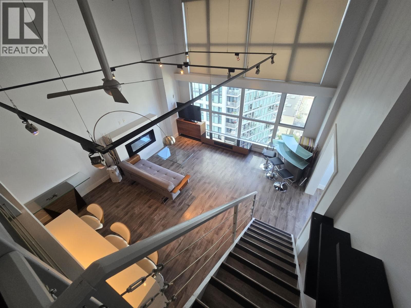 905 1238 Seymour Street, Vancouver: photo 1 of 19